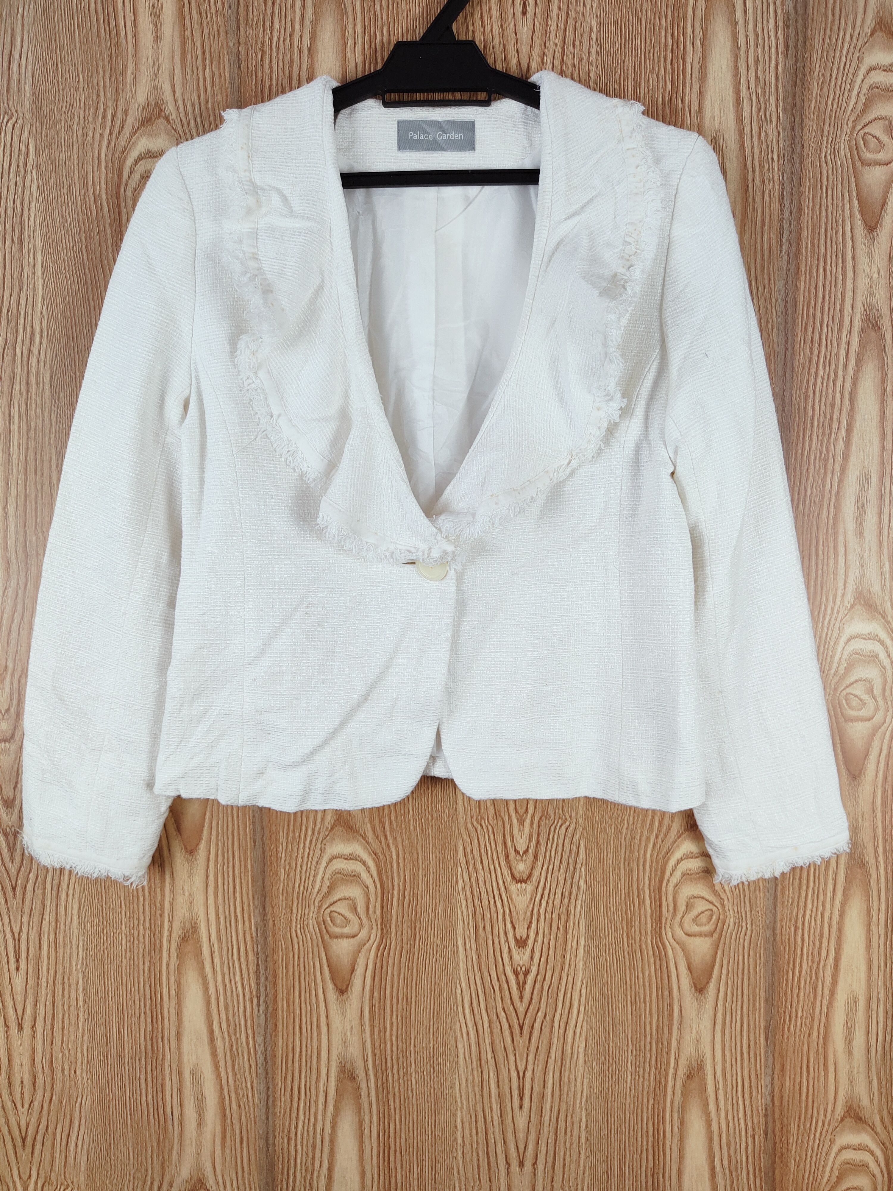 Japanese Brand × Vintage Avant Garde Fashion by Palace Garden White Jackets Size S / US 4 / IT 40 - 1 Thumbnail