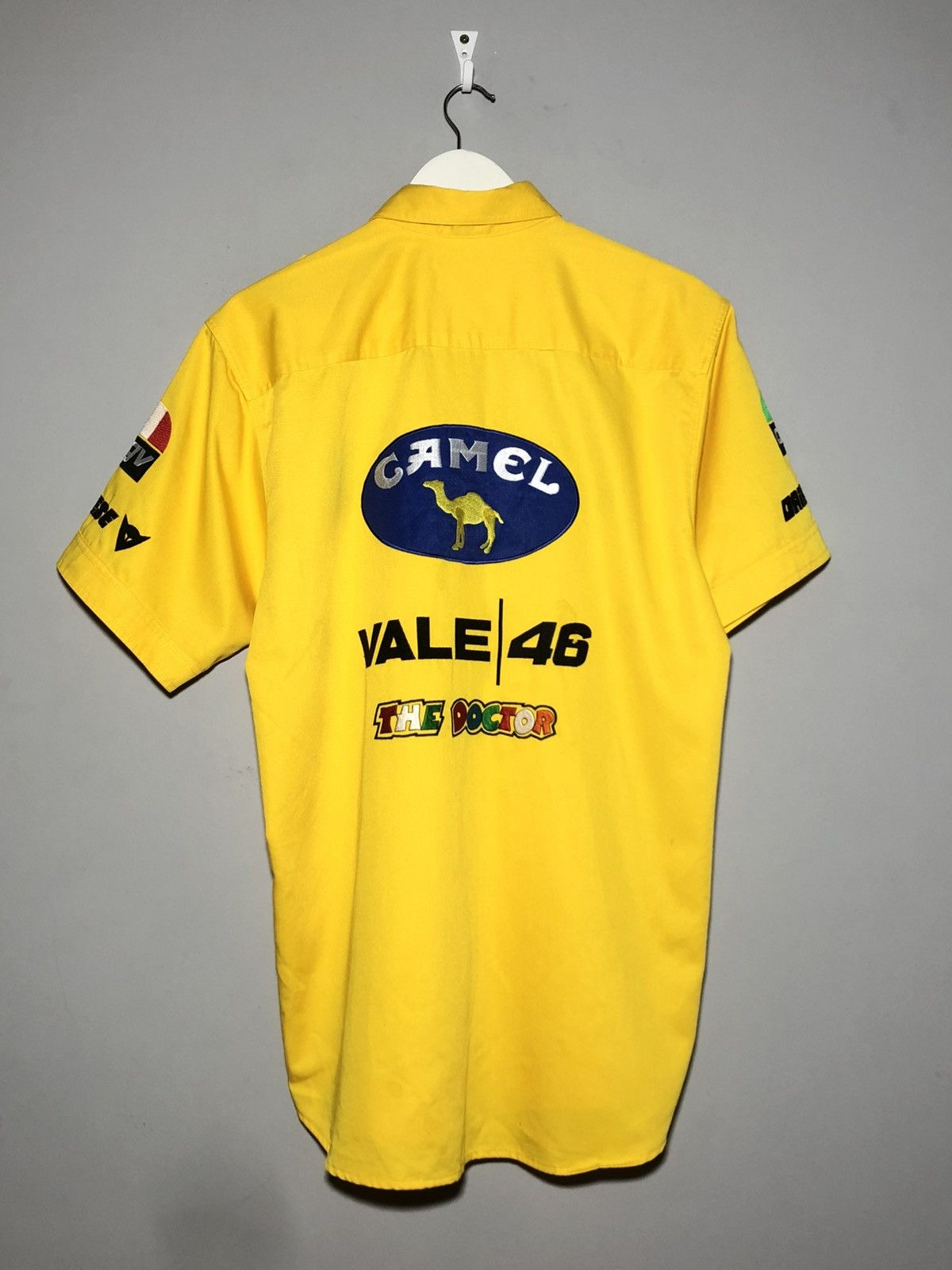 Yamaha Yamaha Vale 46 Dainese Camel Yellow Crew Racing Shirt Size US L / EU 52-54 / 3 - 1 Thumbnail