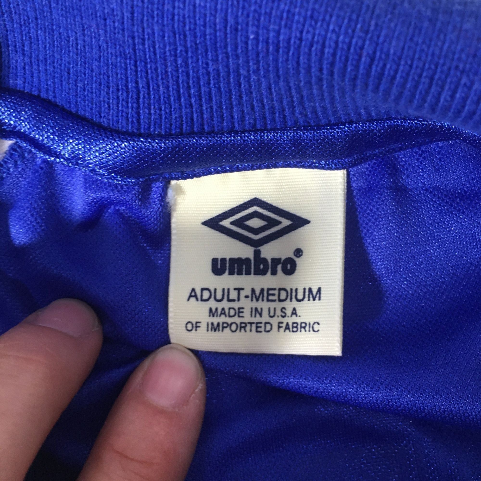 Umbro Vtg Umbro SHINY Blue Argyle Satin Soccer GONZALO Jersey Size US M / EU 48-50 / 2 - 2 Thumbnail