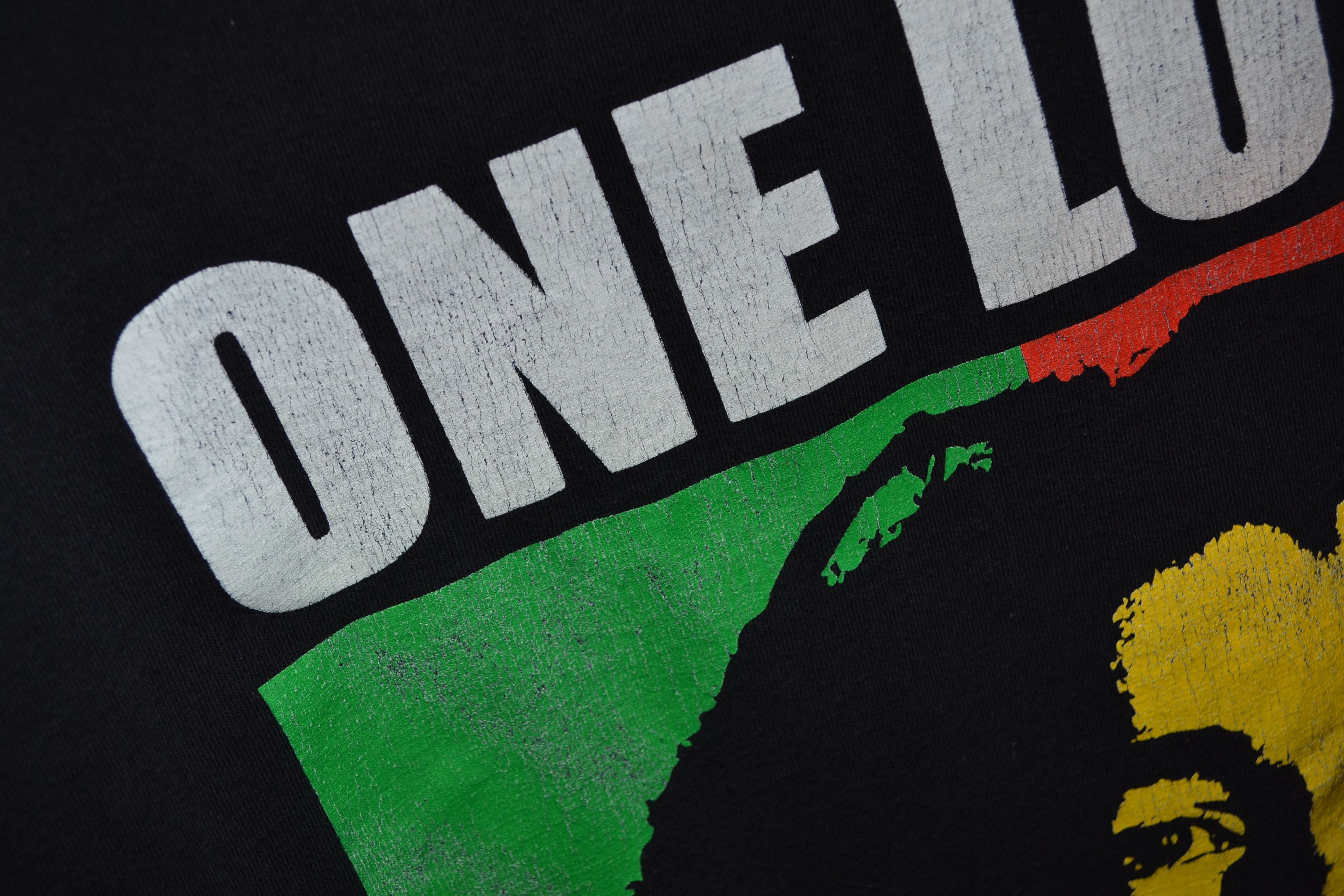 Band Tees × Bob Marley Bob Marley One Love Vintage Tee L Mexico Size US L / EU 52-54 / 3 - 7 Thumbnail