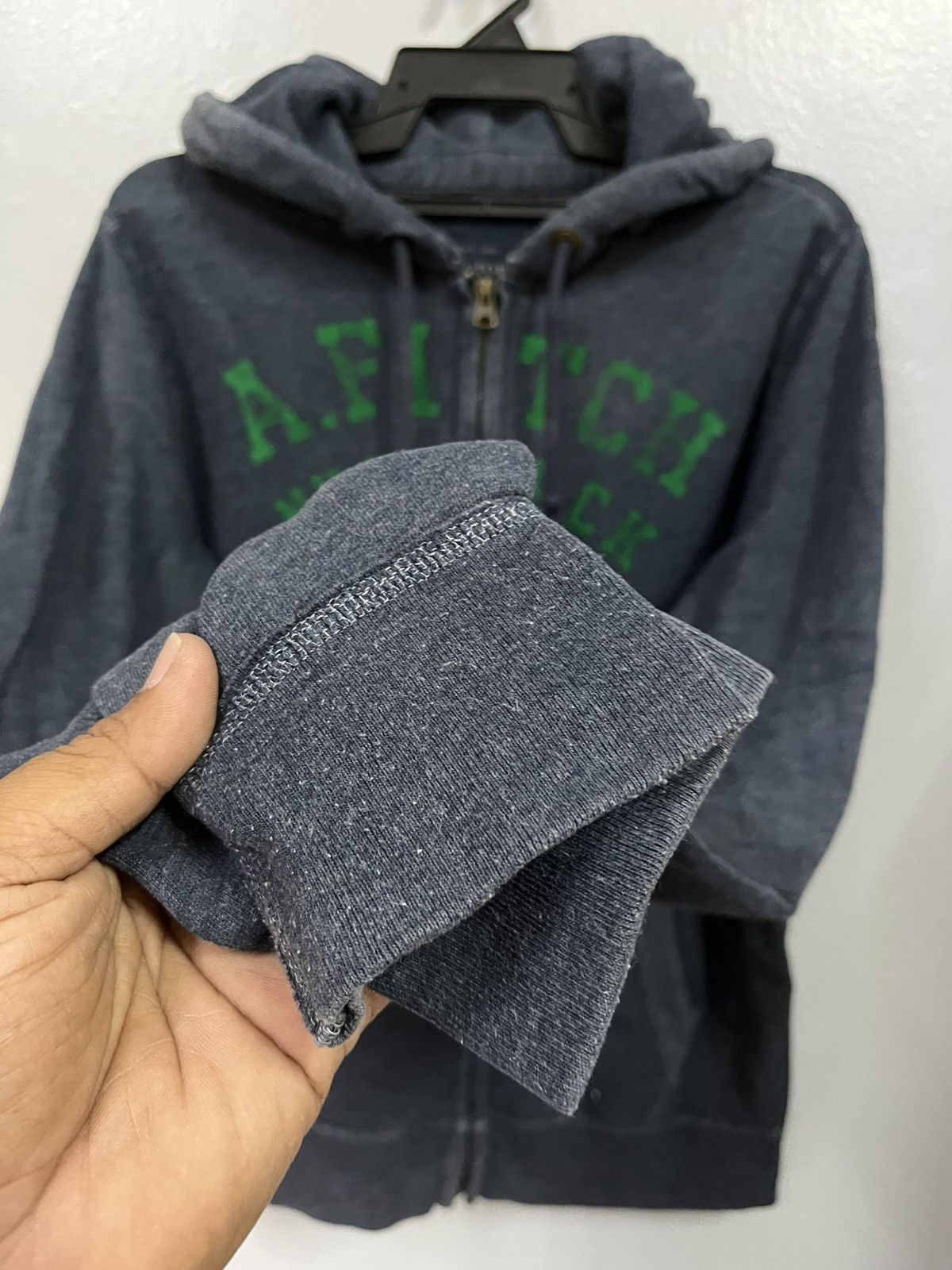 Abercrombie & Fitch 2 pcs abercrombie zipper hoodie and tee Size US L / EU 52-54 / 3 - 4 Thumbnail
