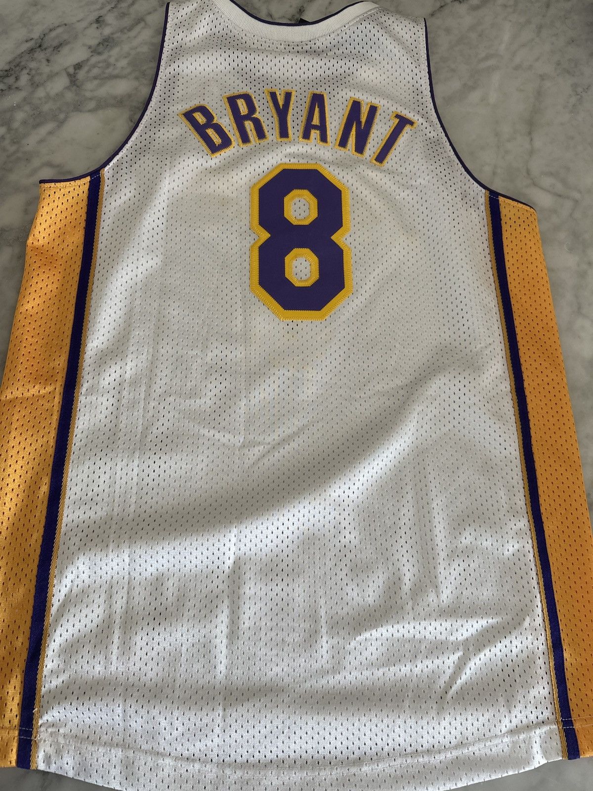Nike Vintage Stitched Kobe Bryant Lakers #8 Youth XL Nike Jersey Size S / US 4 / IT 40 - 2 Thumbnail