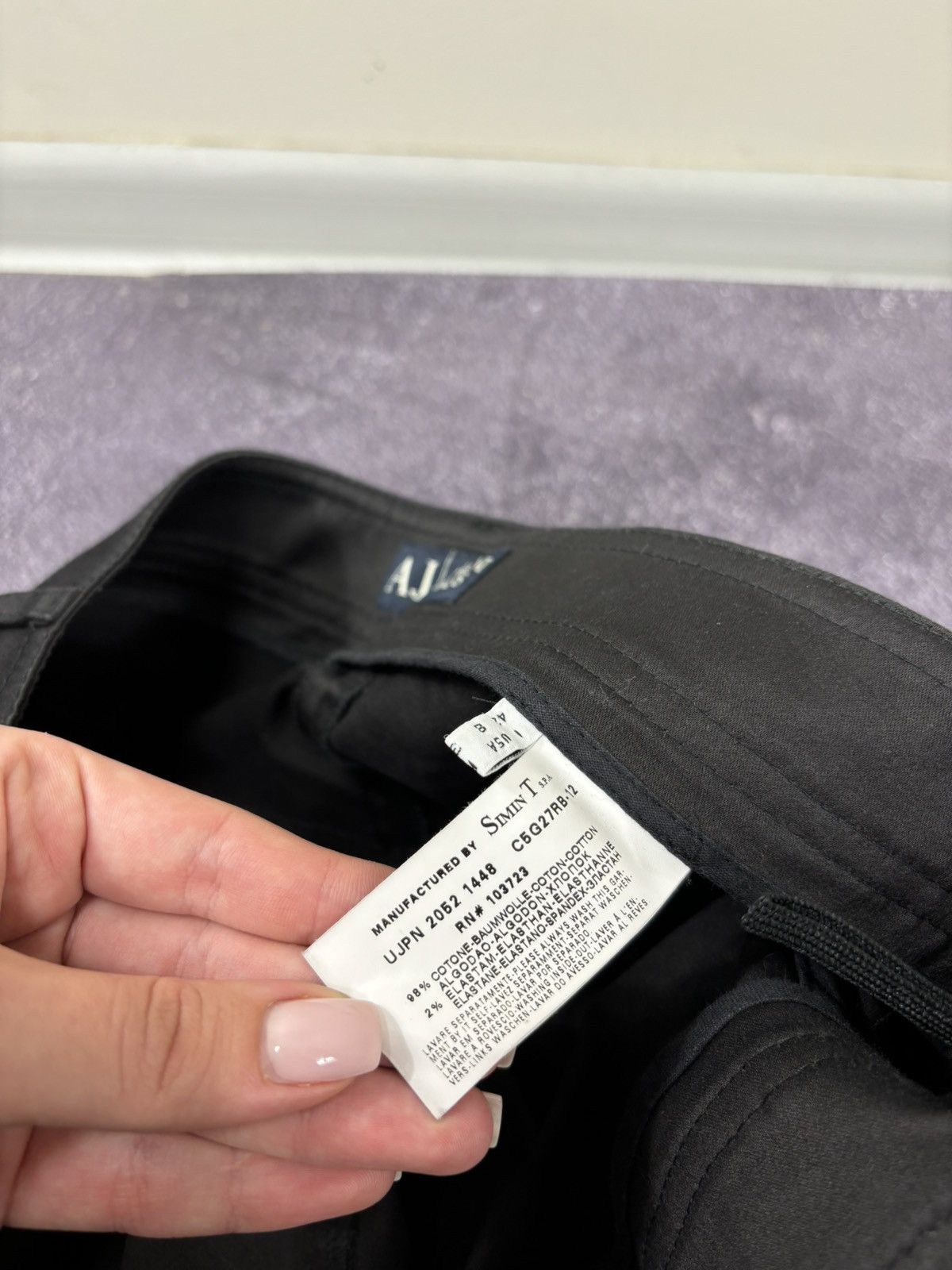 Armani Vintage Armani Jeans Women’s Black Shorts Cropped Pants Size 28" / US 6 / IT 42 - 10 Thumbnail