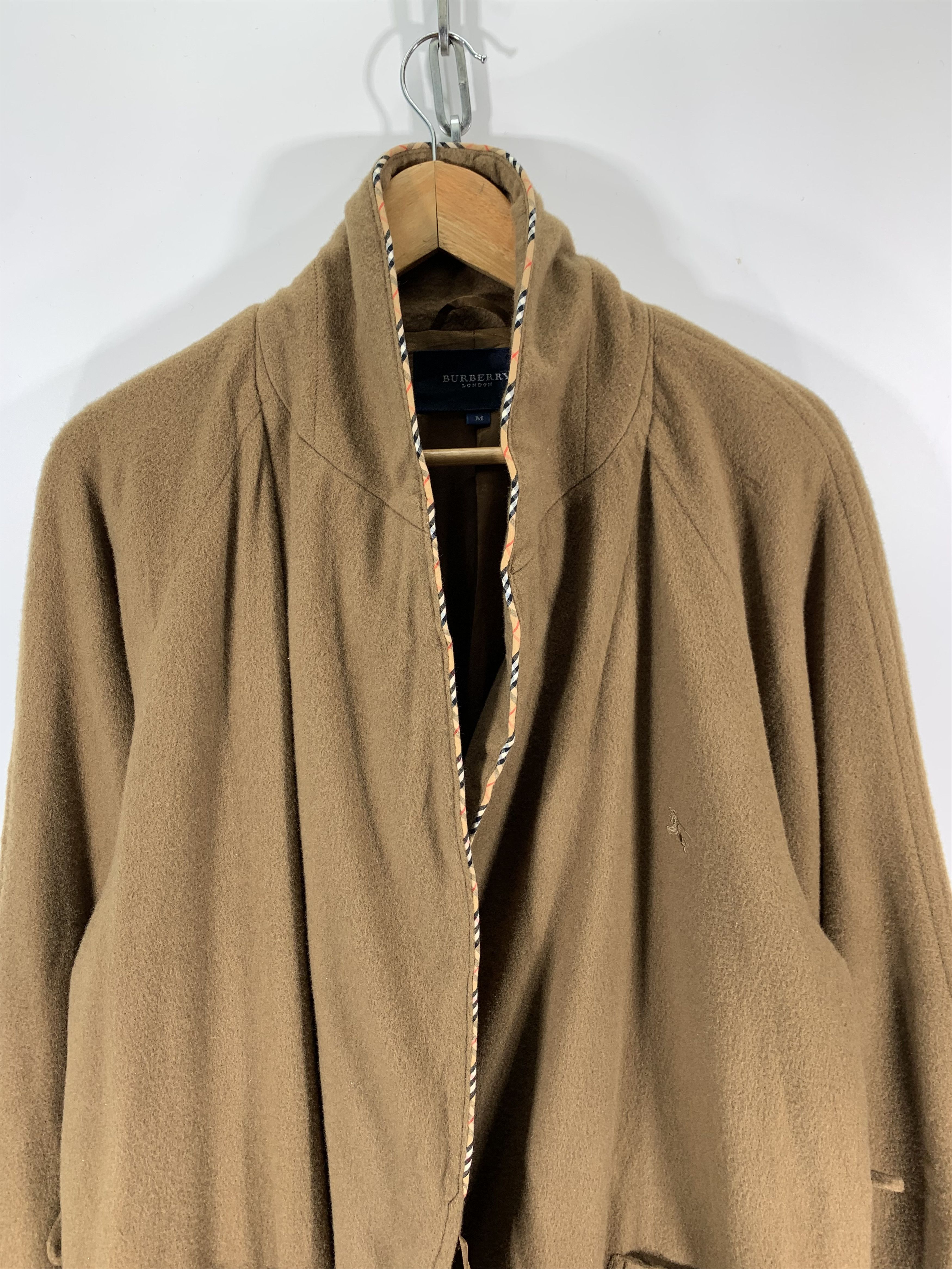 Burberry Burberry Robe cashmere & Wool Size US M / EU 48-50 / 2 - 4 Thumbnail