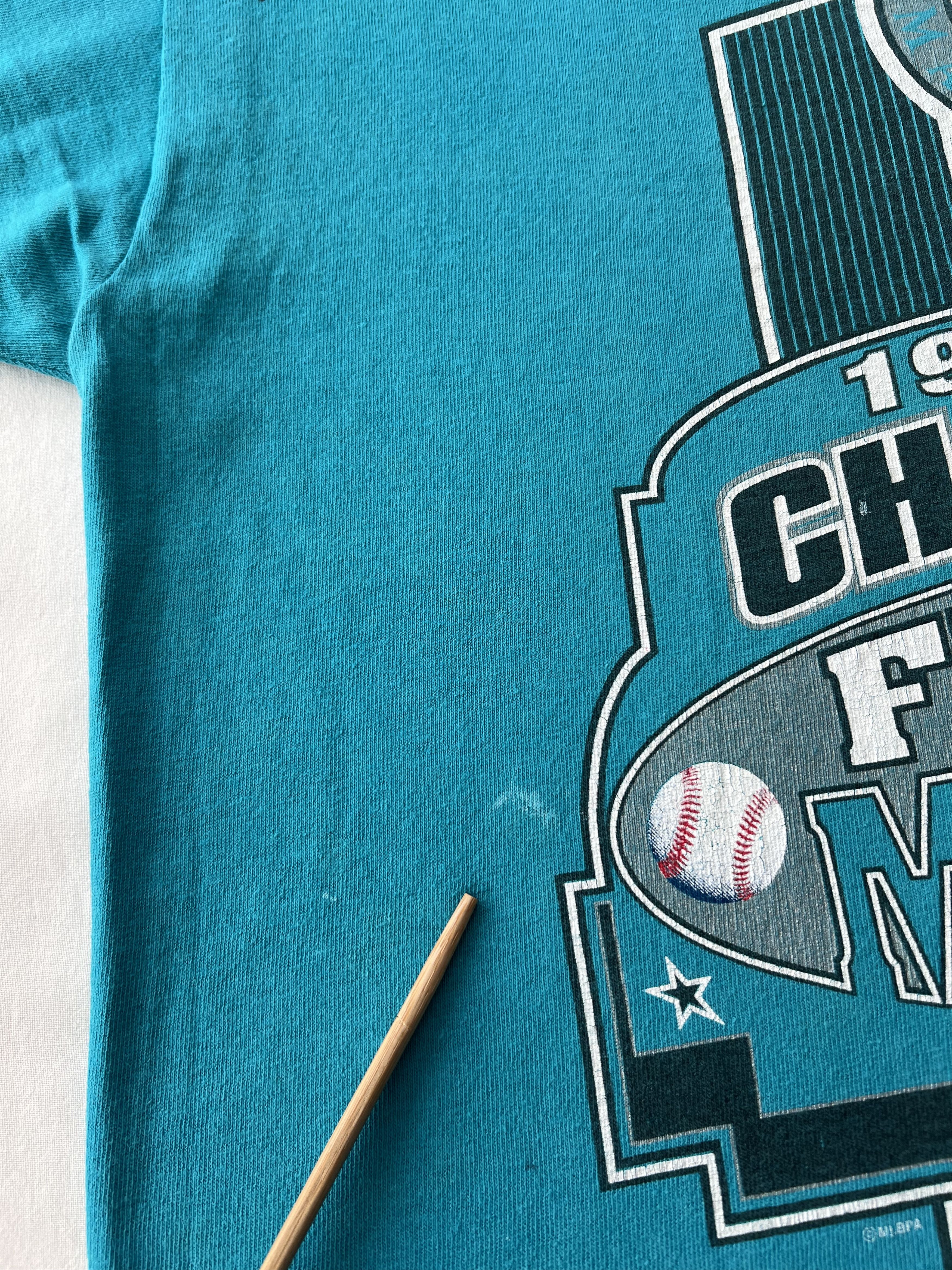 MLB Vintage 1997 Florida Marlins World Series MLB T-shirt Size US XL / EU 56 / 4 - 8 Thumbnail