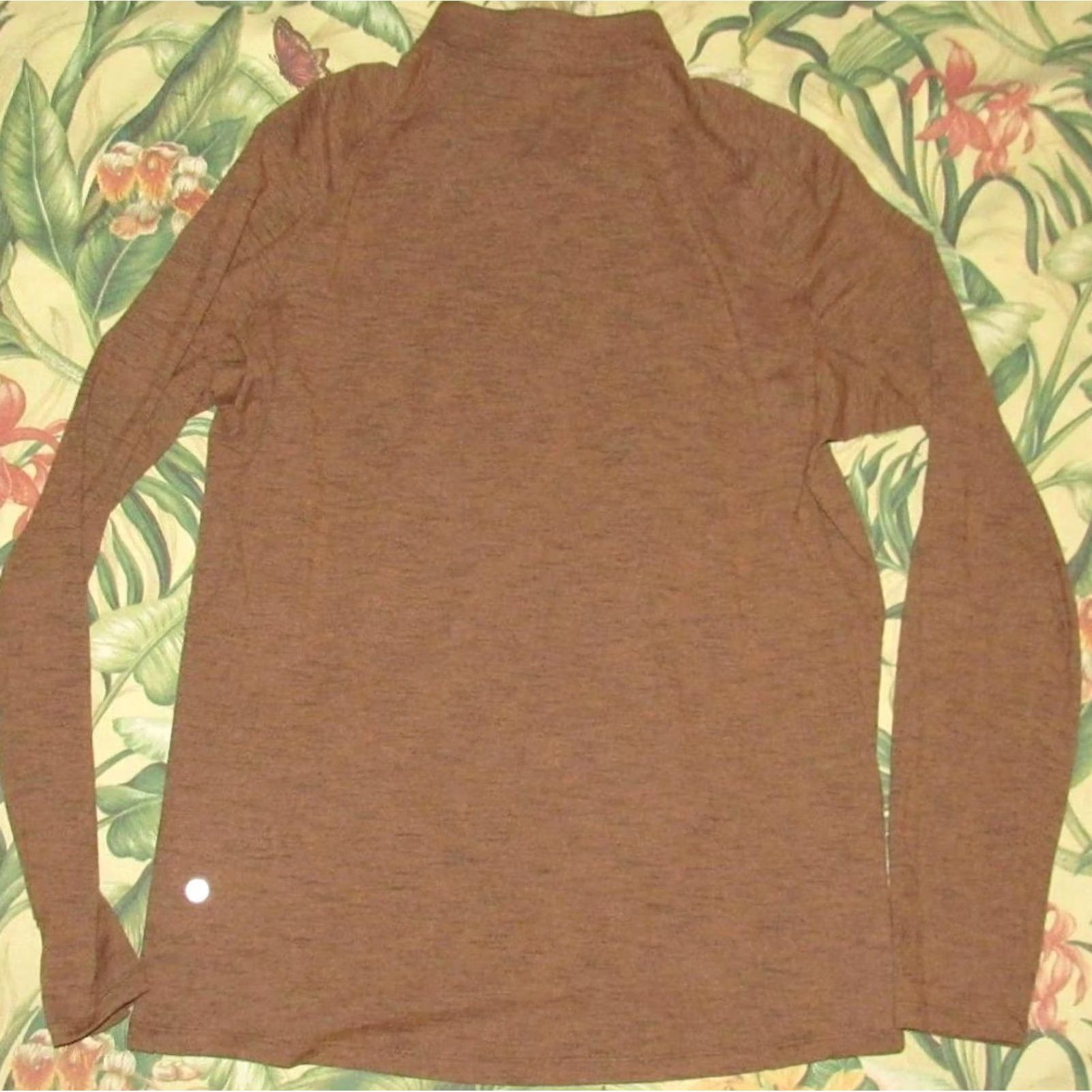 Lululemon Lululemon Warm Surge Brown Pullover Shirt Jacket Large Mens Shirt Jacket Brown L Long Sleeve Sweatshirt Pullover 90s? Size US L / EU 52-54 / 3 - 3 Thumbnail