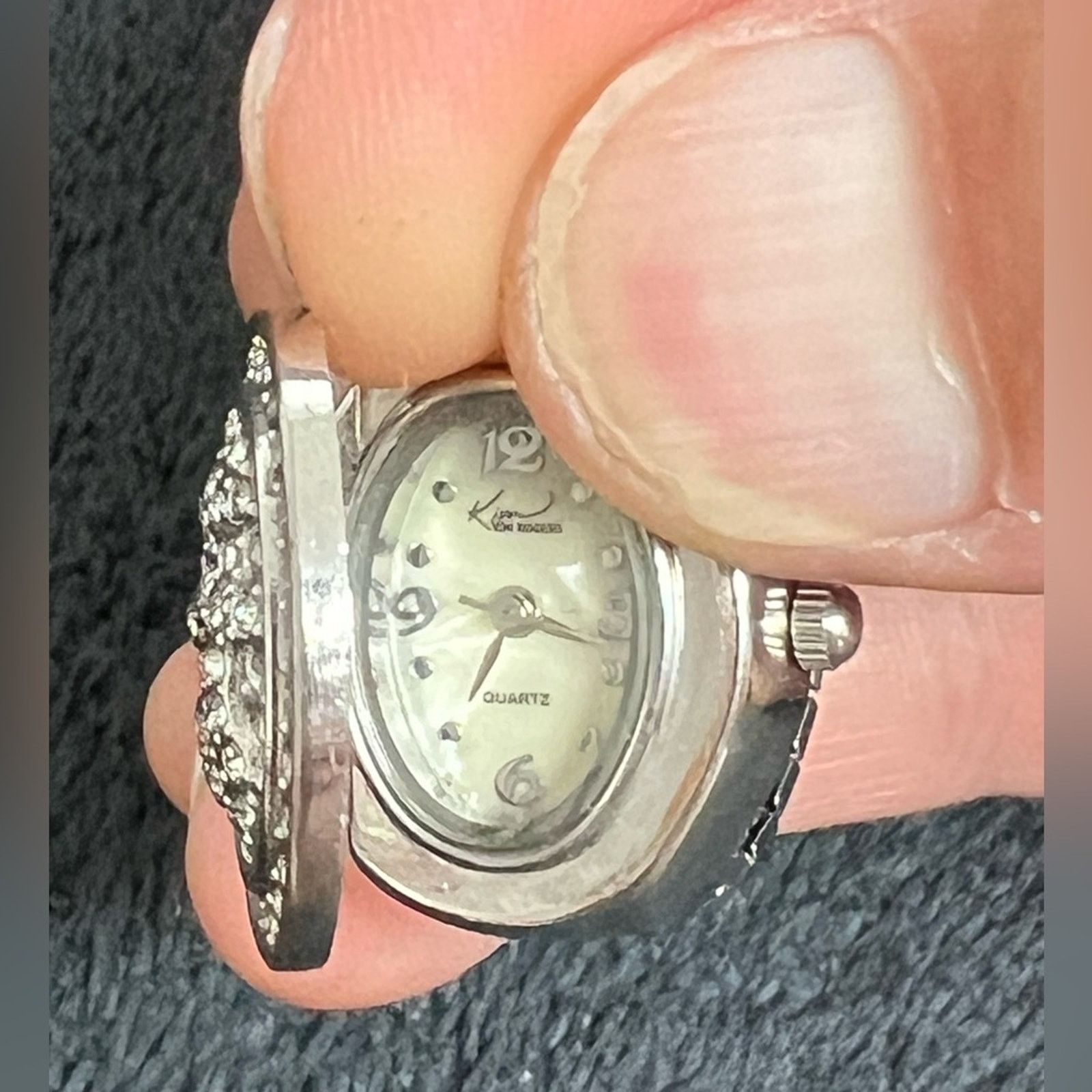 Vintage Accutime Ring Watch Zirconia Rhinestone Bezel Not Running Size ONE SIZE - 5 Thumbnail