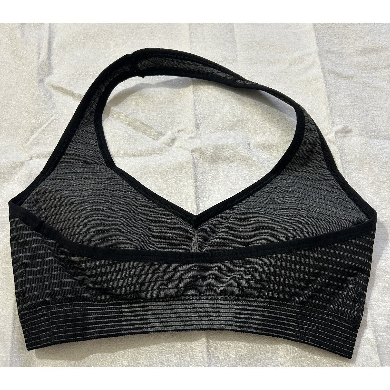 Gymshark NWOT-Women's Gymshark Seamless Sports Bra Black/Grey Size S- Size ONE SIZE - 3 Thumbnail
