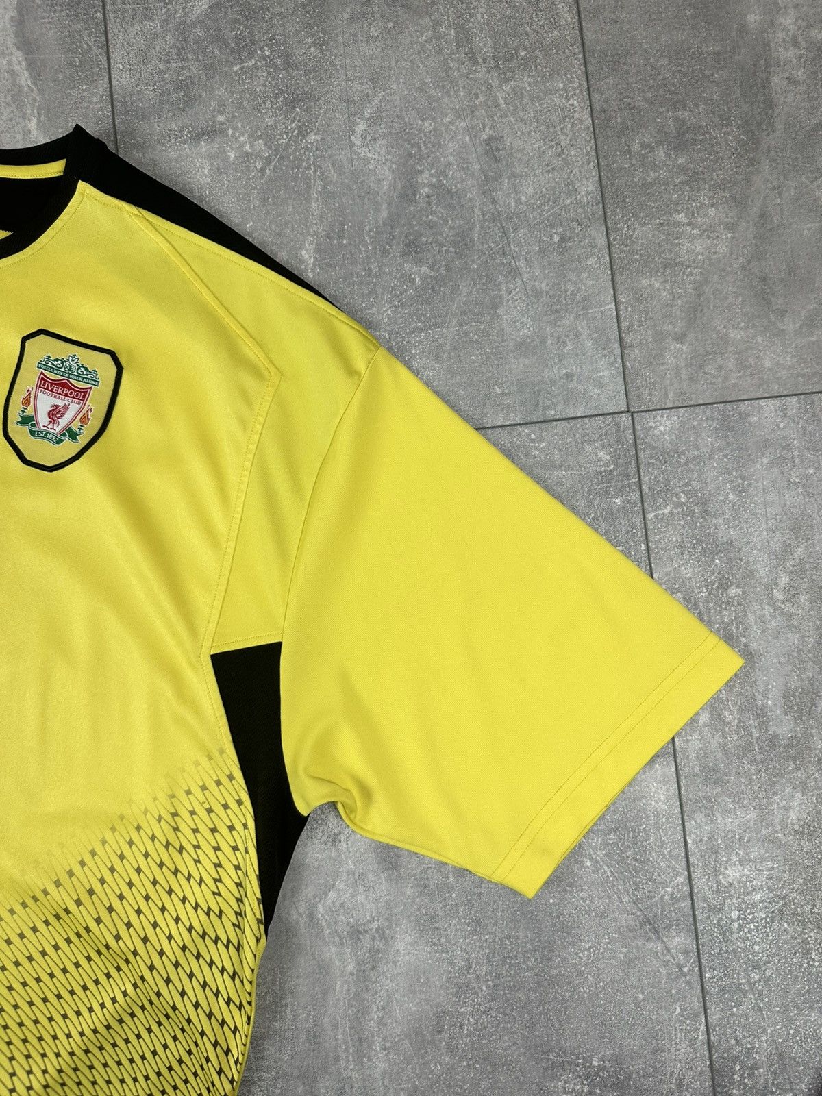 Reebok Reebok Liverpool Fc 2004/06 Away Soccer Jersey Size US XXL / EU 58 / 5 - 3 Thumbnail