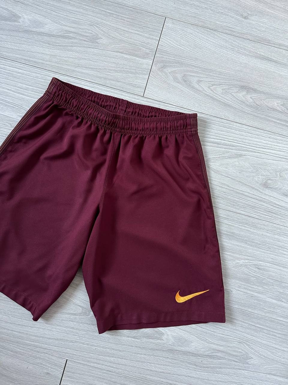 Nike AS Roma Home Football Shorts Nike Size US 32 / EU 48 - 3 Thumbnail