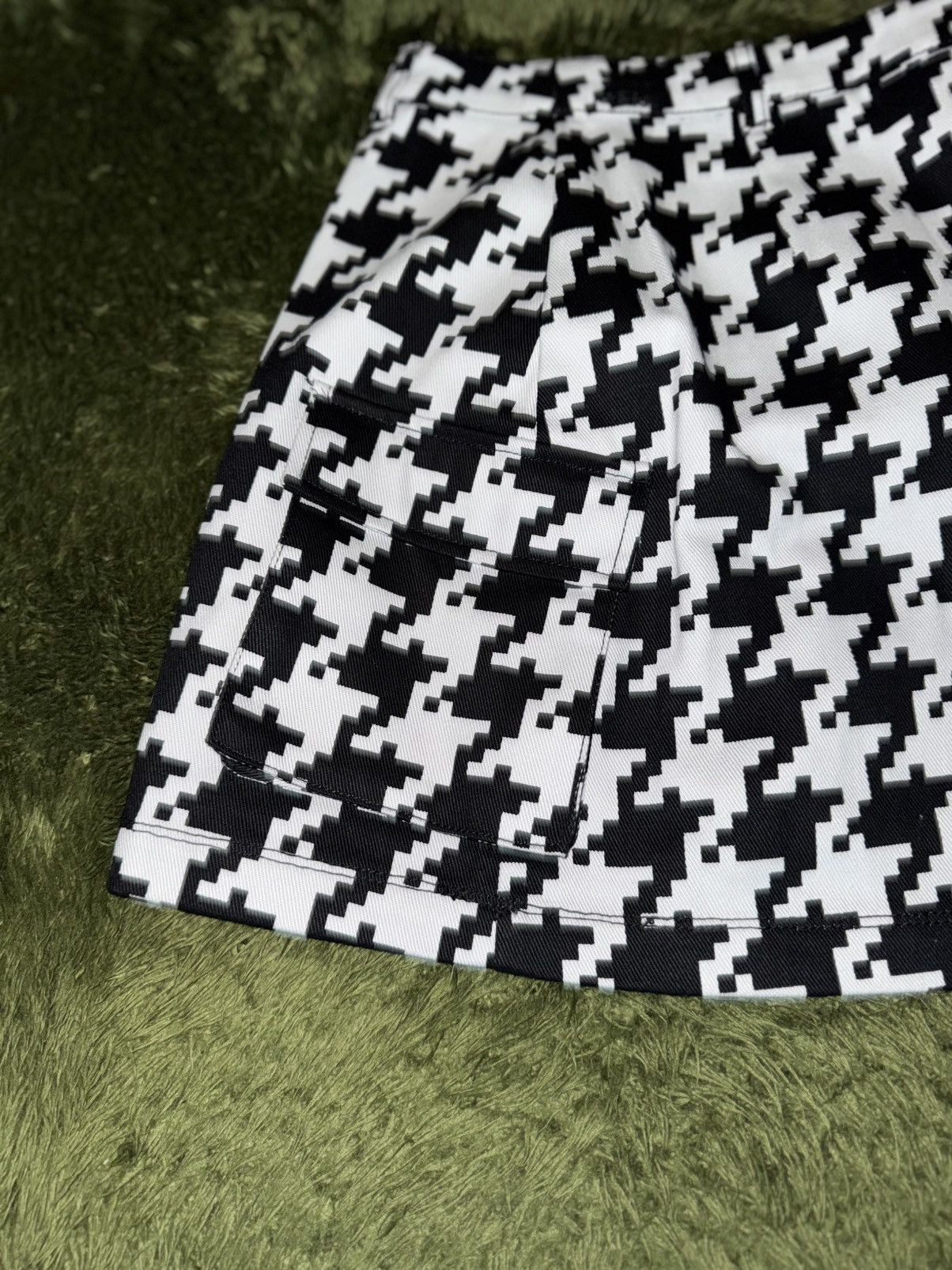 Adidas × Ivy Park [XS] Adidas x IVY PARK Houndstooth Check Skirt Size 27" / US 4 / IT 40 - 10 Thumbnail