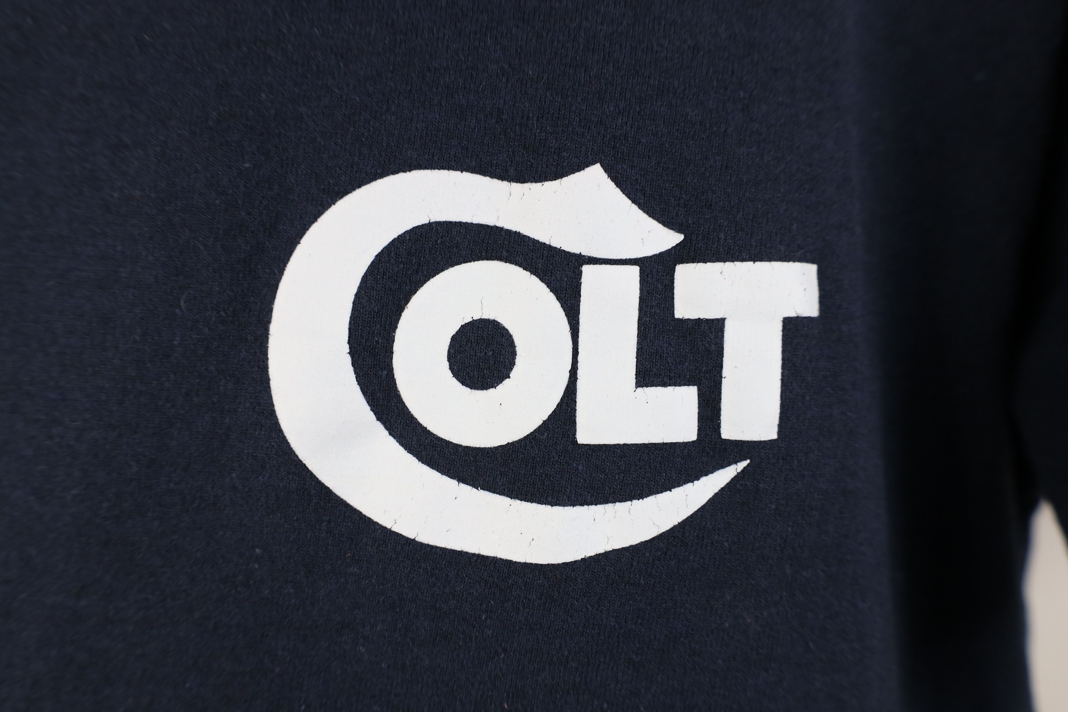 Vintage Vintage 90s Streetwear Spell Out Colt Firearms Gun T-Shirt Size US M / EU 48-50 / 2 - 4 Thumbnail