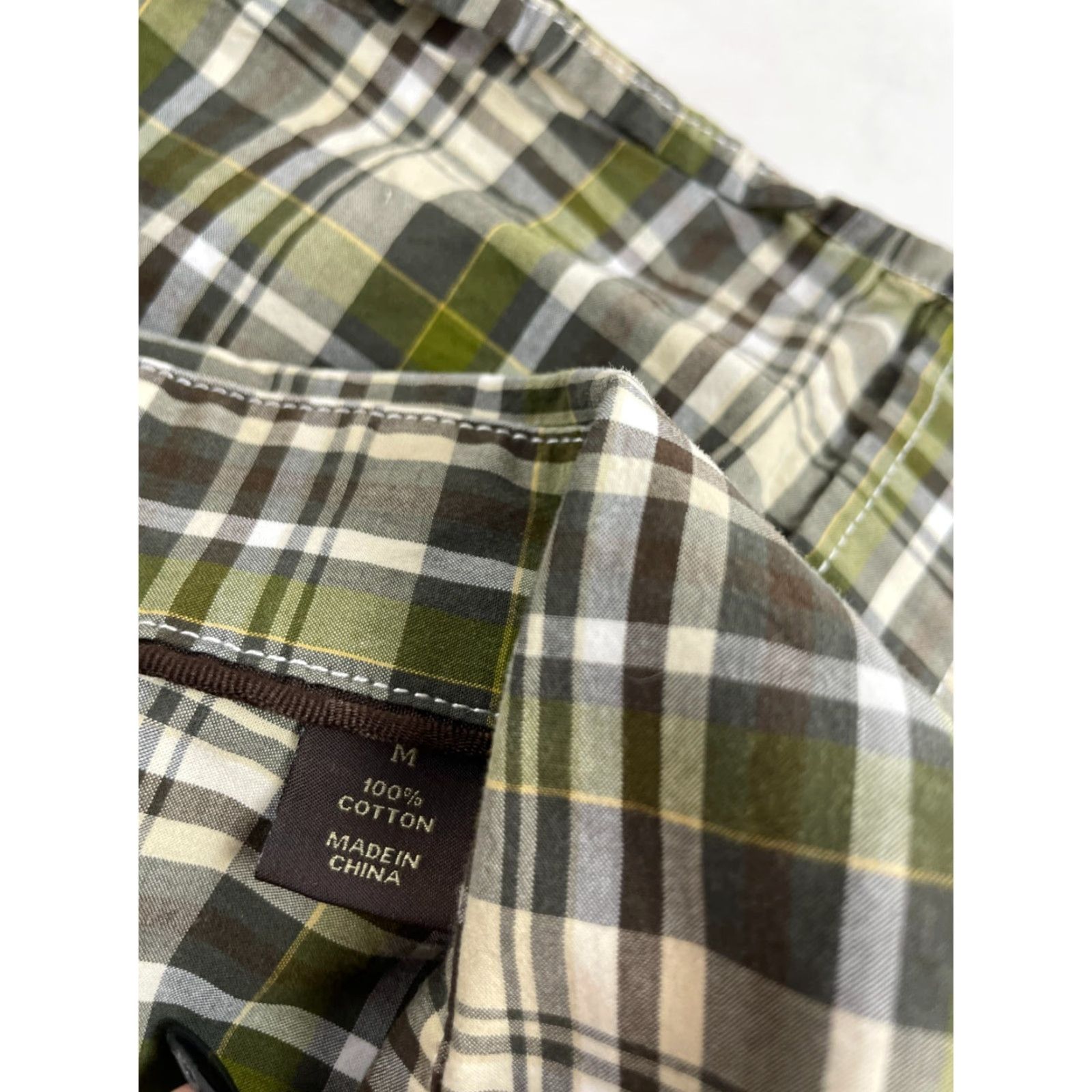 Tasso Elba Tasso Elba Shirt Men's Size M Green Cream Plaid Button Up Long Sleeve Pockets Size US M / EU 48-50 / 2 - 8 Thumbnail
