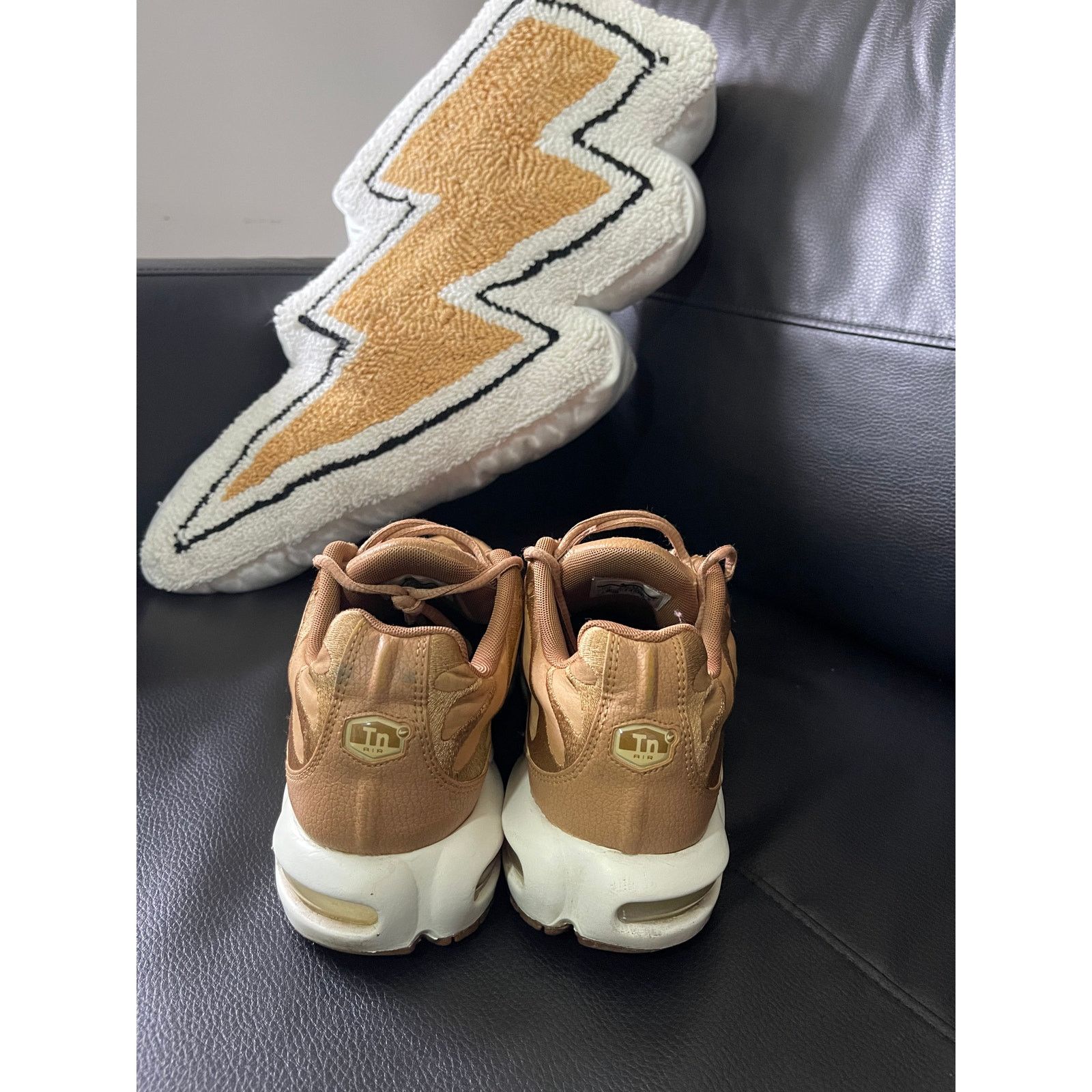 Nike Nike Air Max Plus Flax/Sail Sneakers Size 10.5 Size US 10.5 / EU 43-44 - 6 Thumbnail