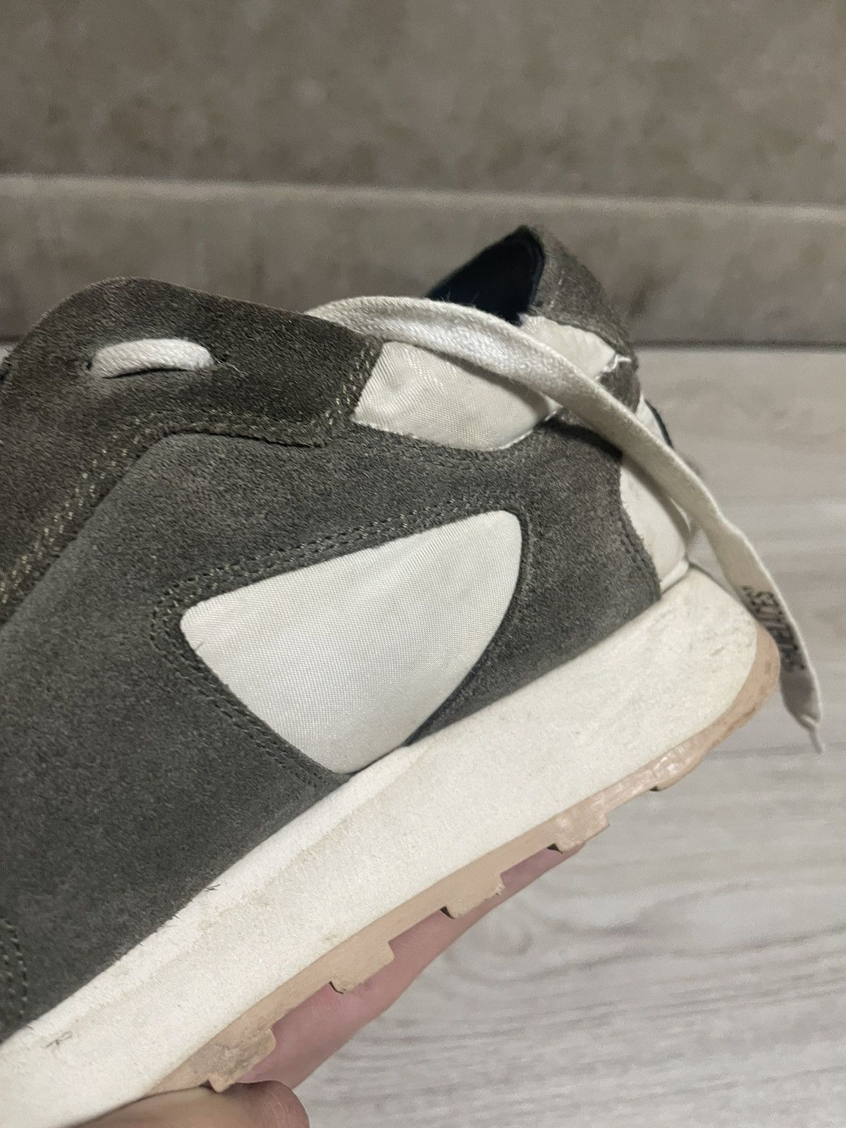 Off-White Off White Arrow Running Sneakers Size US 10.5 / EU 43-44 - 12 Thumbnail