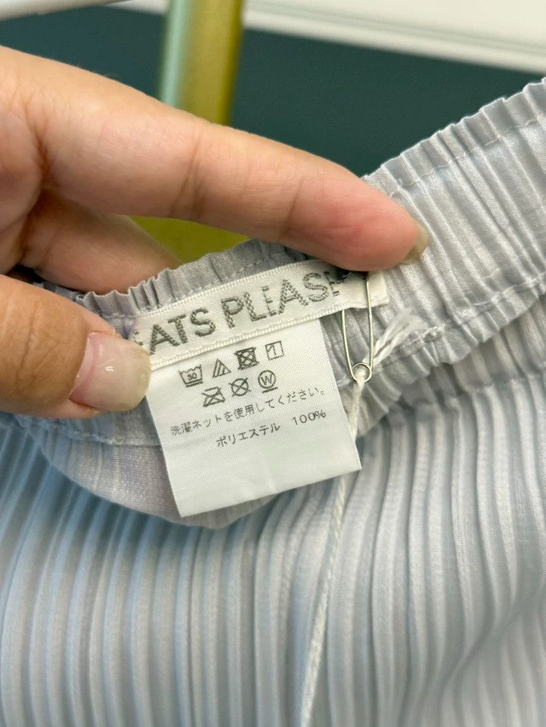Issey Miyake Issey Miyake size:2 Light grey pleated pants Size 42" / US 20 - 5 Thumbnail