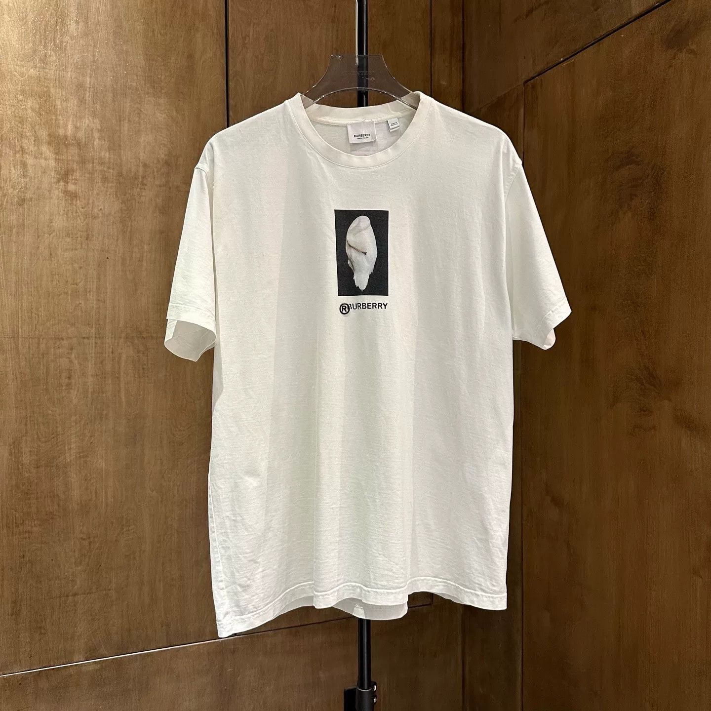 Burberry Burberry Retro White T-Shirt S Men Size US S / EU 44-46 / 1 - 1 Thumbnail