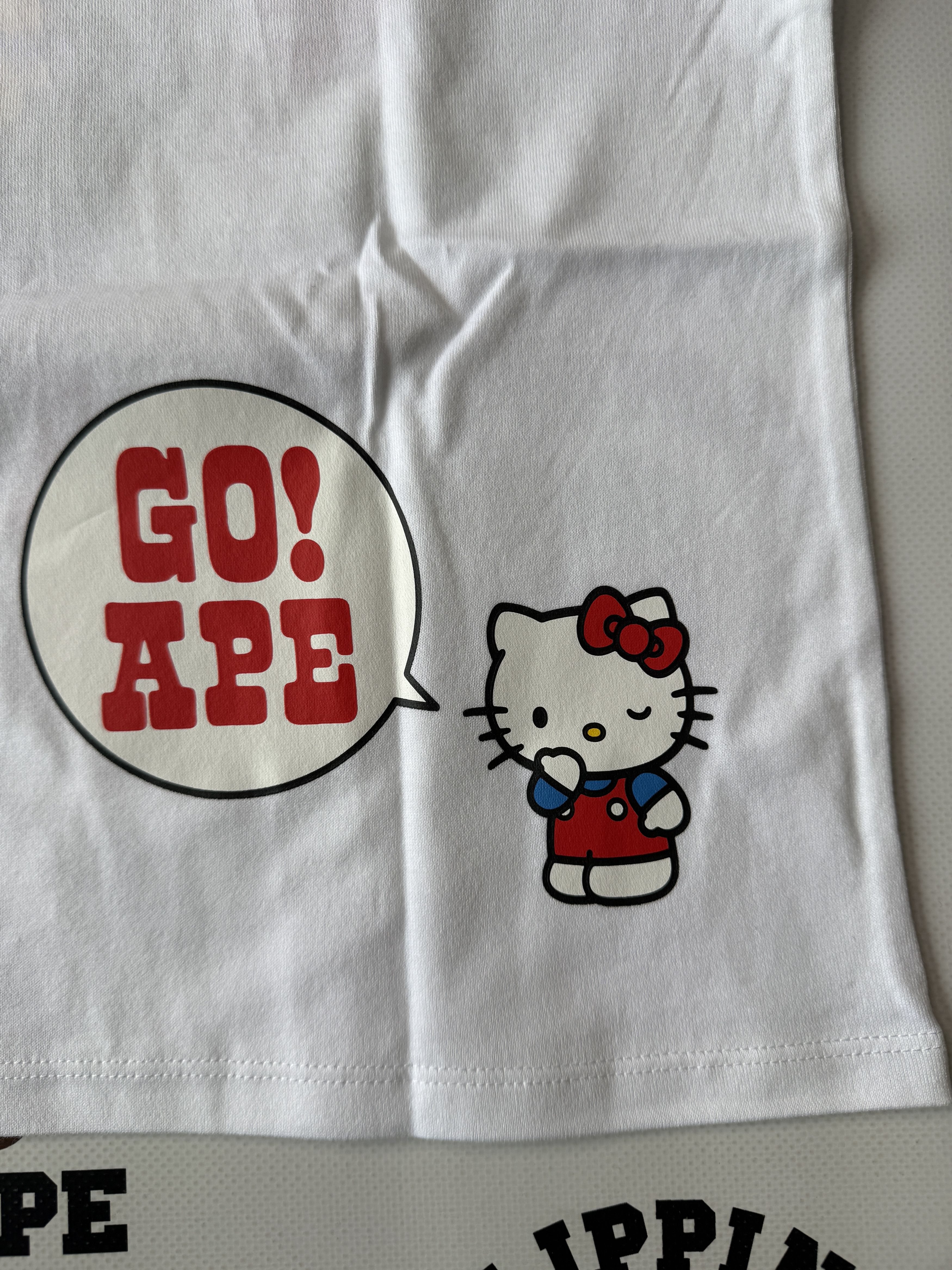 Bape BAPE X HELLO KITTY COLLEGE MINI TEE LADIES Size M / US 6-8 / IT 42-44 - 4 Thumbnail