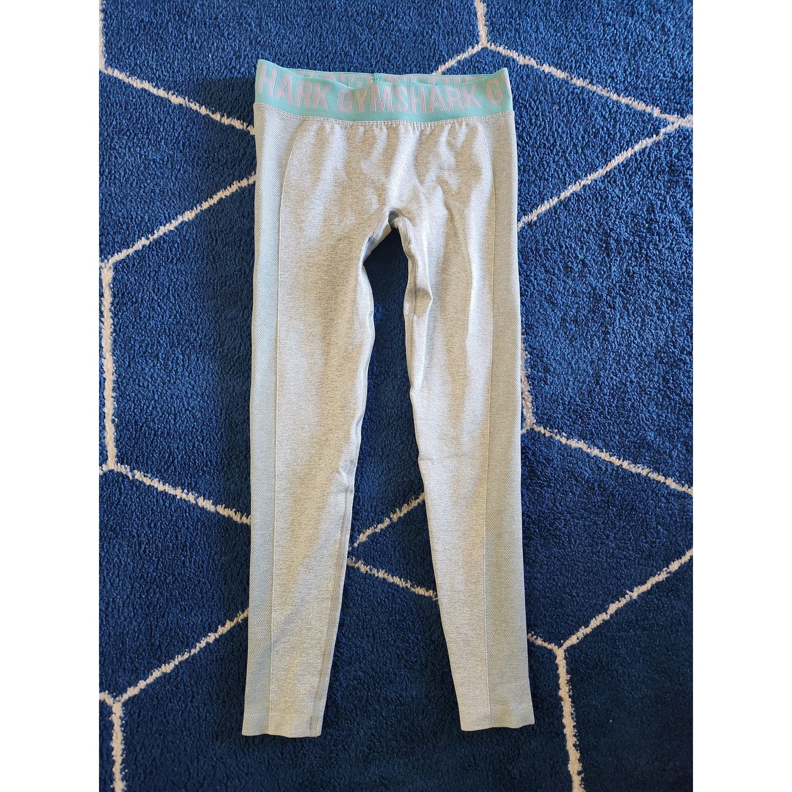 Gymshark Gym Shark Women's Workout Leggings -Xs/Small Size 26" / US 2 / IT 38 - 1 Thumbnail