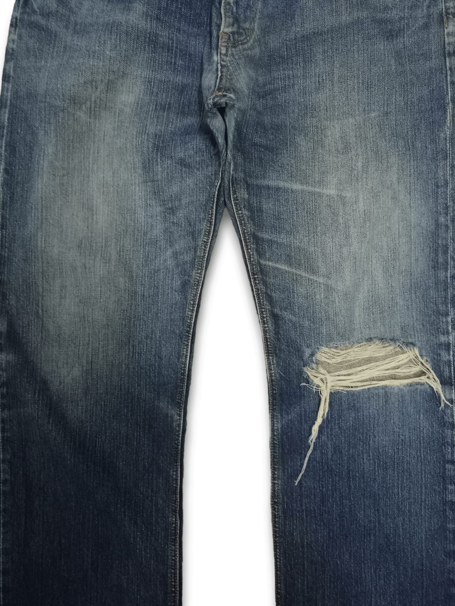 Japanese Brand Vintage Japanese Brand Blue Wash Distressed Baggy Jeans Size US 35 - 7 Thumbnail