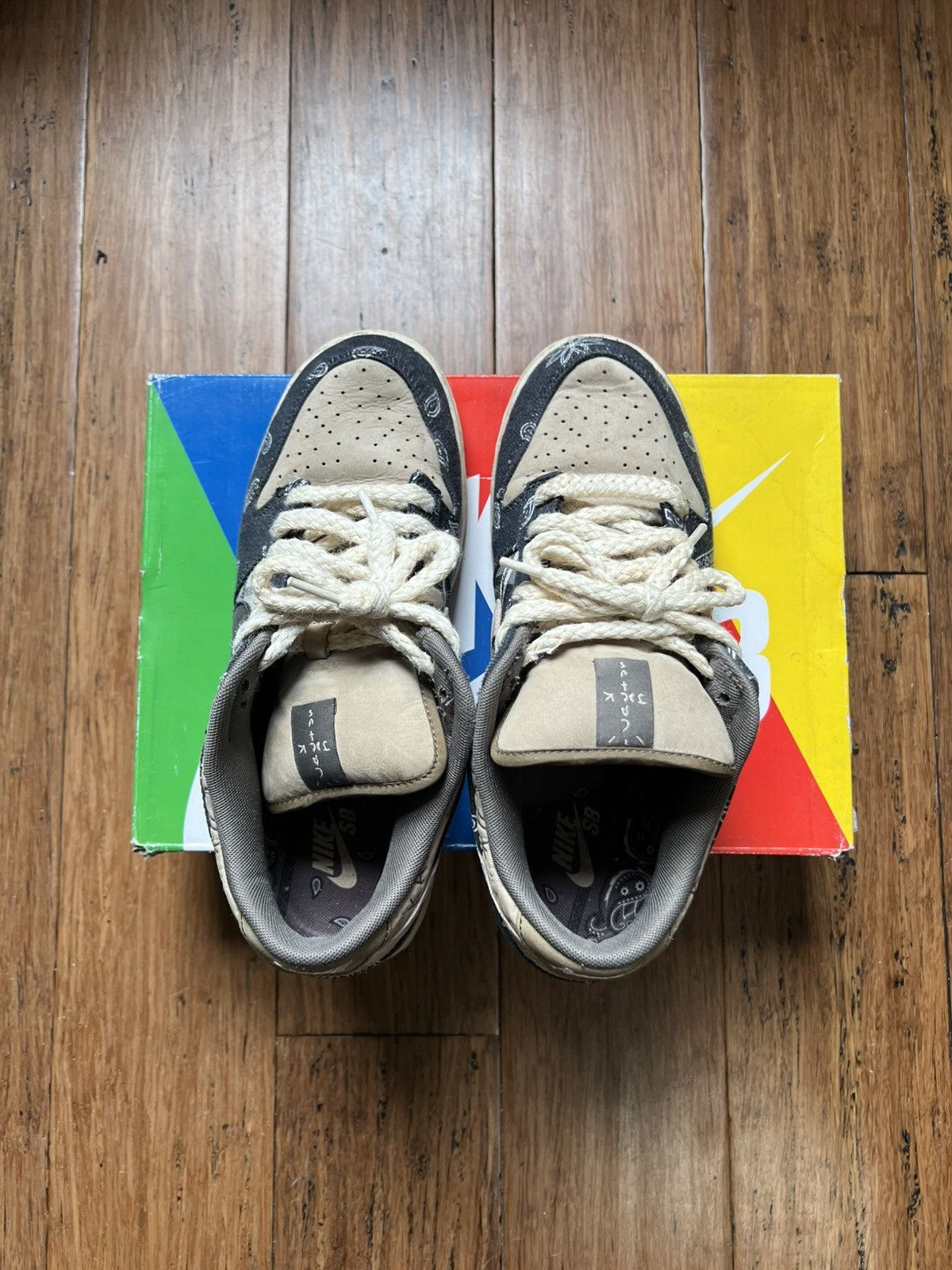 Nike × Travis Scott Travis Scott x Nike SB Dunk Low Size US 9.5 / EU 42-43 - 3 Thumbnail