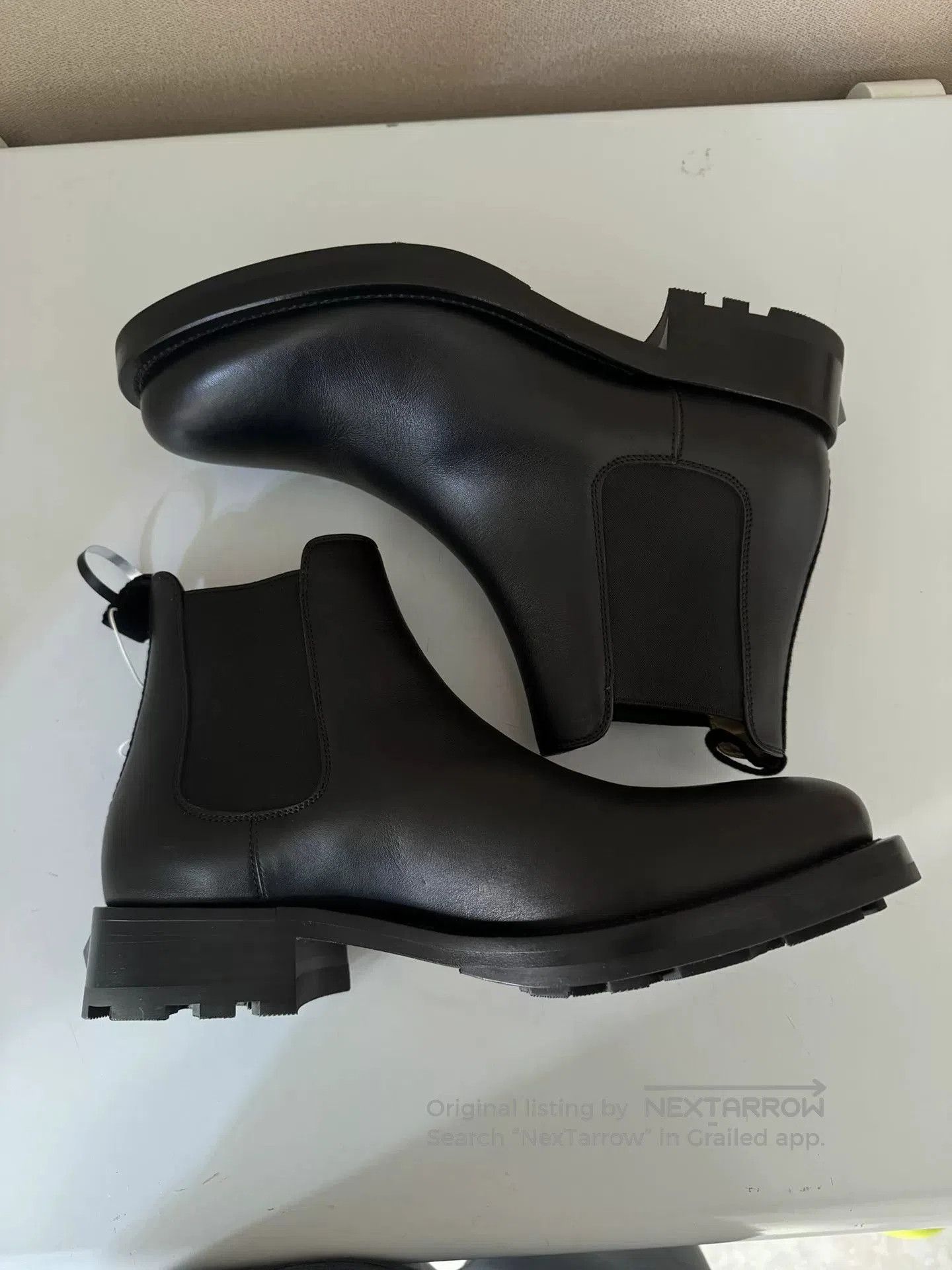 Valentino Valentino Garavani Men's Chelsea Boots. Size US 7 / EU 40 - 7 Thumbnail