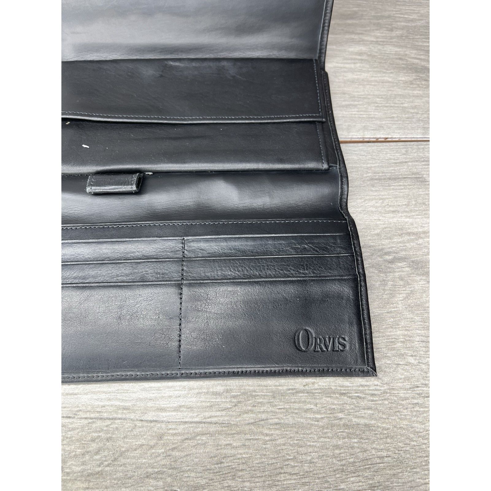 Orvis Vintage Orvis American Black Leather Bifold Wallet 6 Card Sl Size ONE SIZE - 3 Thumbnail