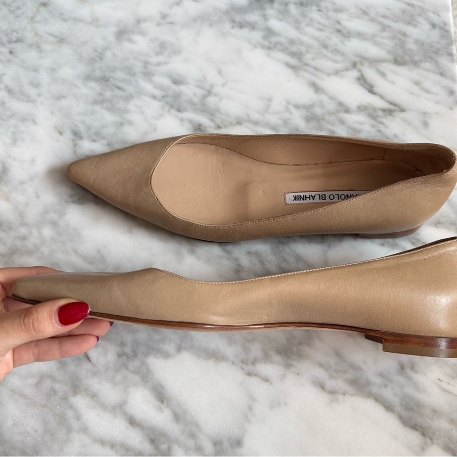 Manolo Blahnik Manolo Blahnik BBFLAT Beige Leather Pointed Toe Flats Size US 7 / IT 37 - 3 Thumbnail