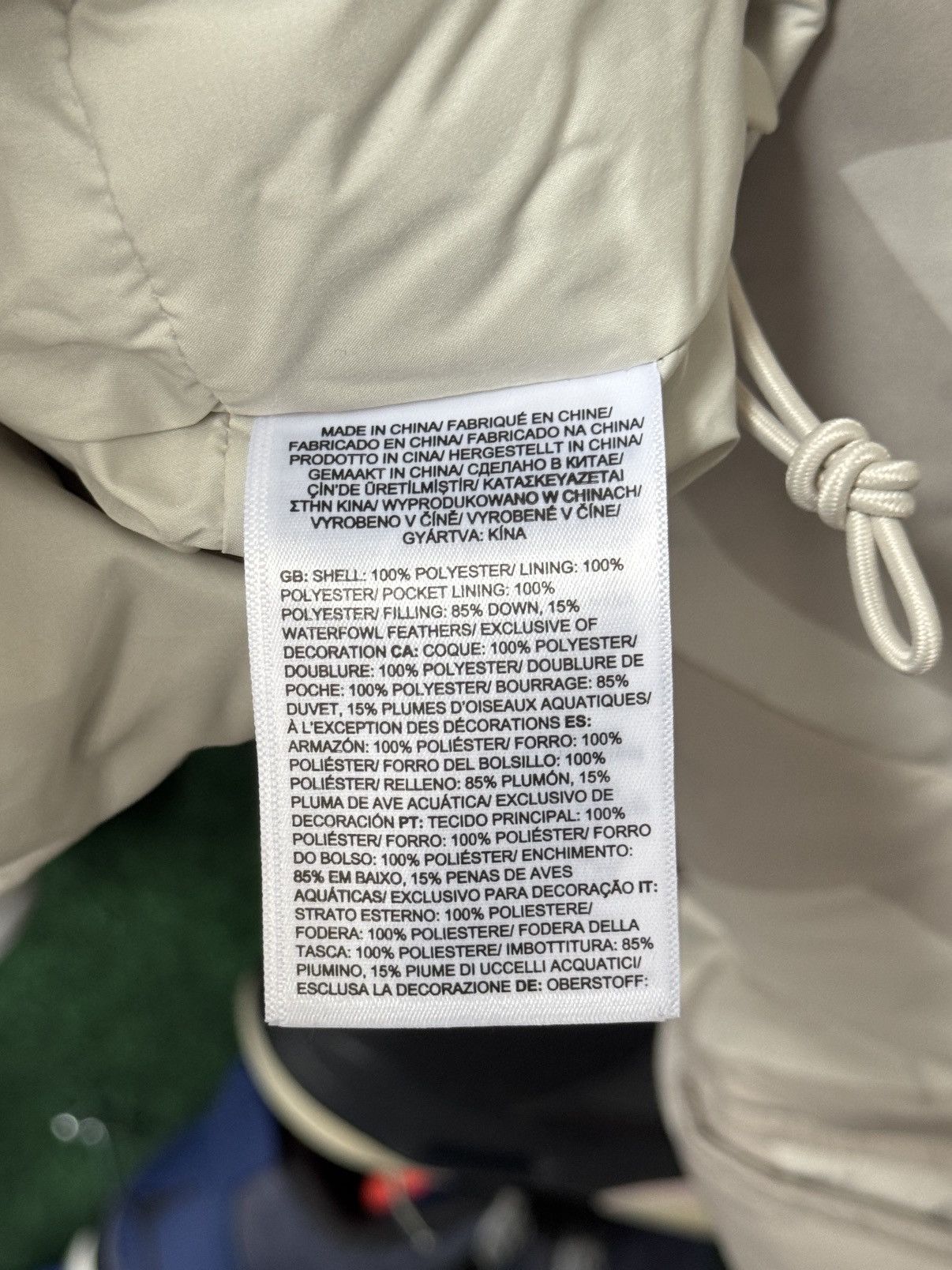 Kaws × The North Face KAWS X The North Face Retro 1994 Moonlight Ivory Parka Size US M / EU 48-50 / 2 - 5 Thumbnail