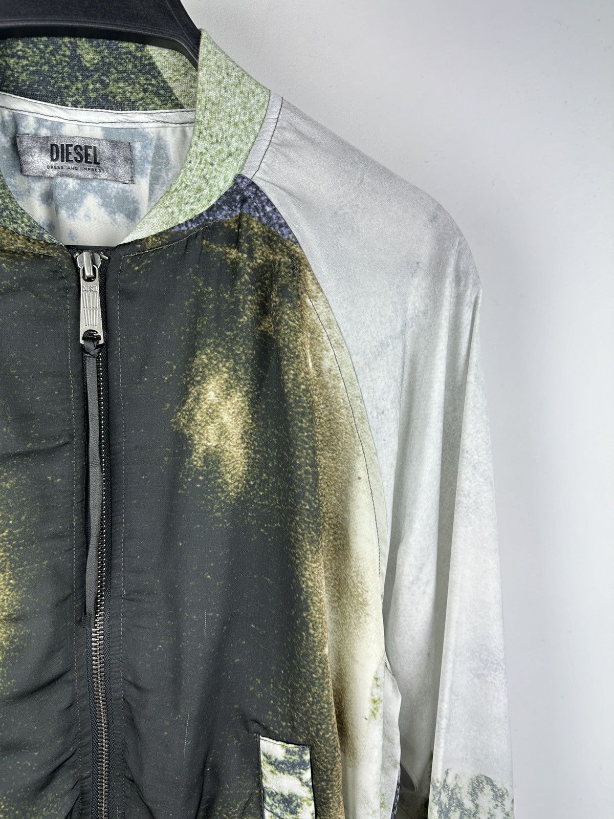 Diesel Diesel 3D Floral Print Track Light Bomber Jacket Size XS / US 0-2 / IT 36-38 - 3 Thumbnail
