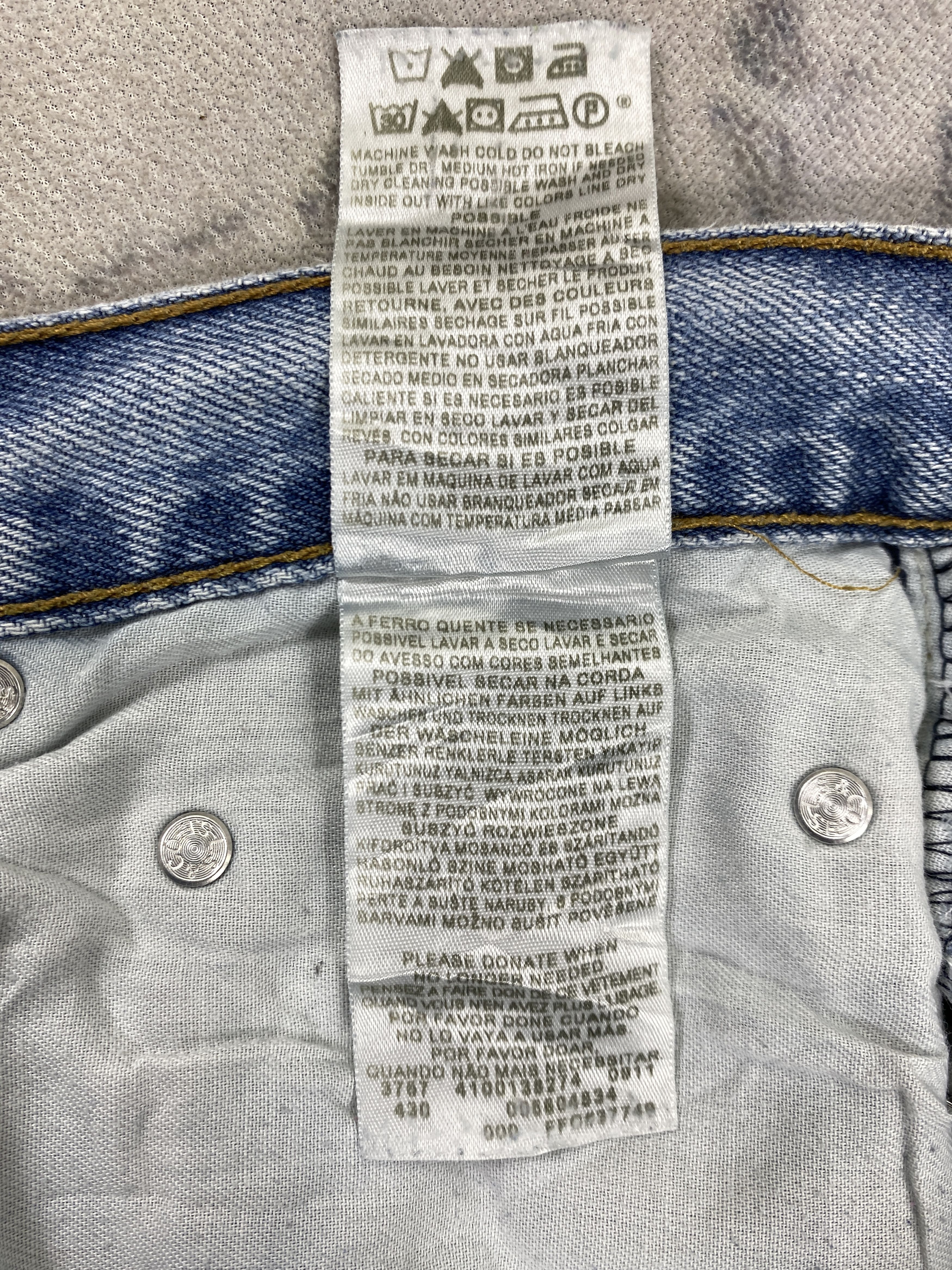 Levi's Vintage Levi's 560 Light Wash Denim 34 x 29 -JN500 Size US 34 / EU 50 - 10 Thumbnail