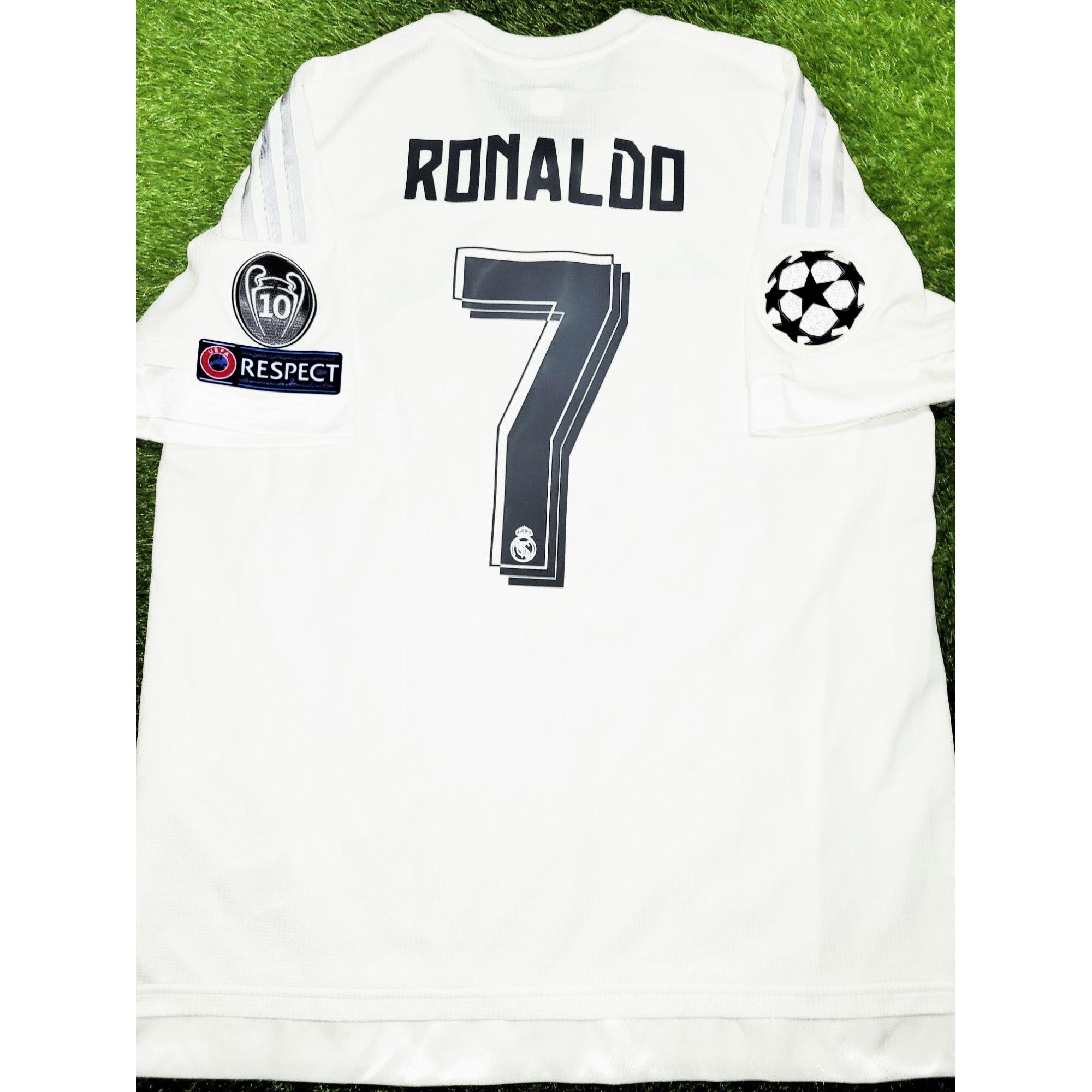 image of Adidas Cristiano Ronaldo Real Madrid 2015 2016 Soccer Jersey XL in White, Men's