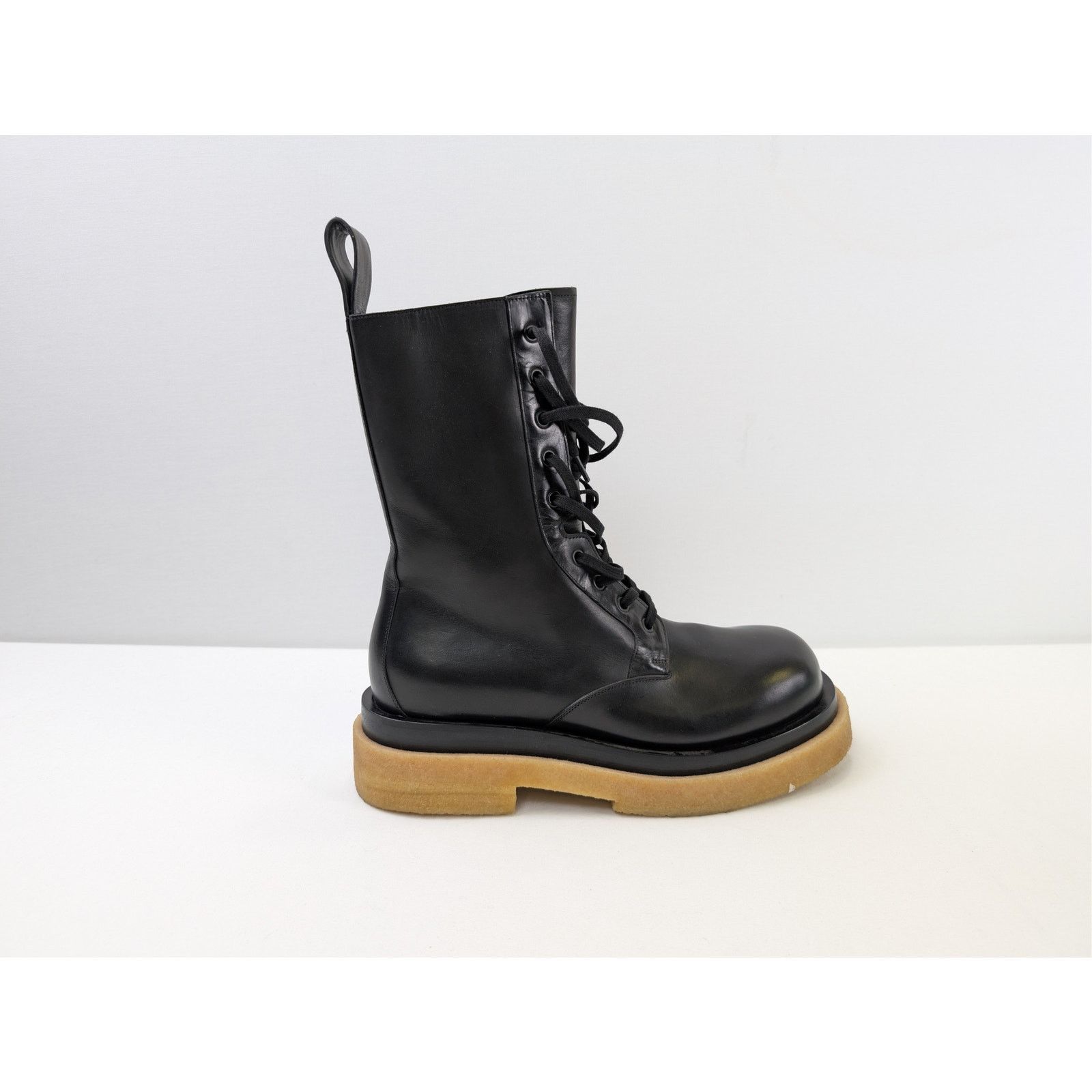 Bottega Veneta o1rshd1 Military Calf Lug Boots in Black Size US 10 / EU 43 - 1 Thumbnail