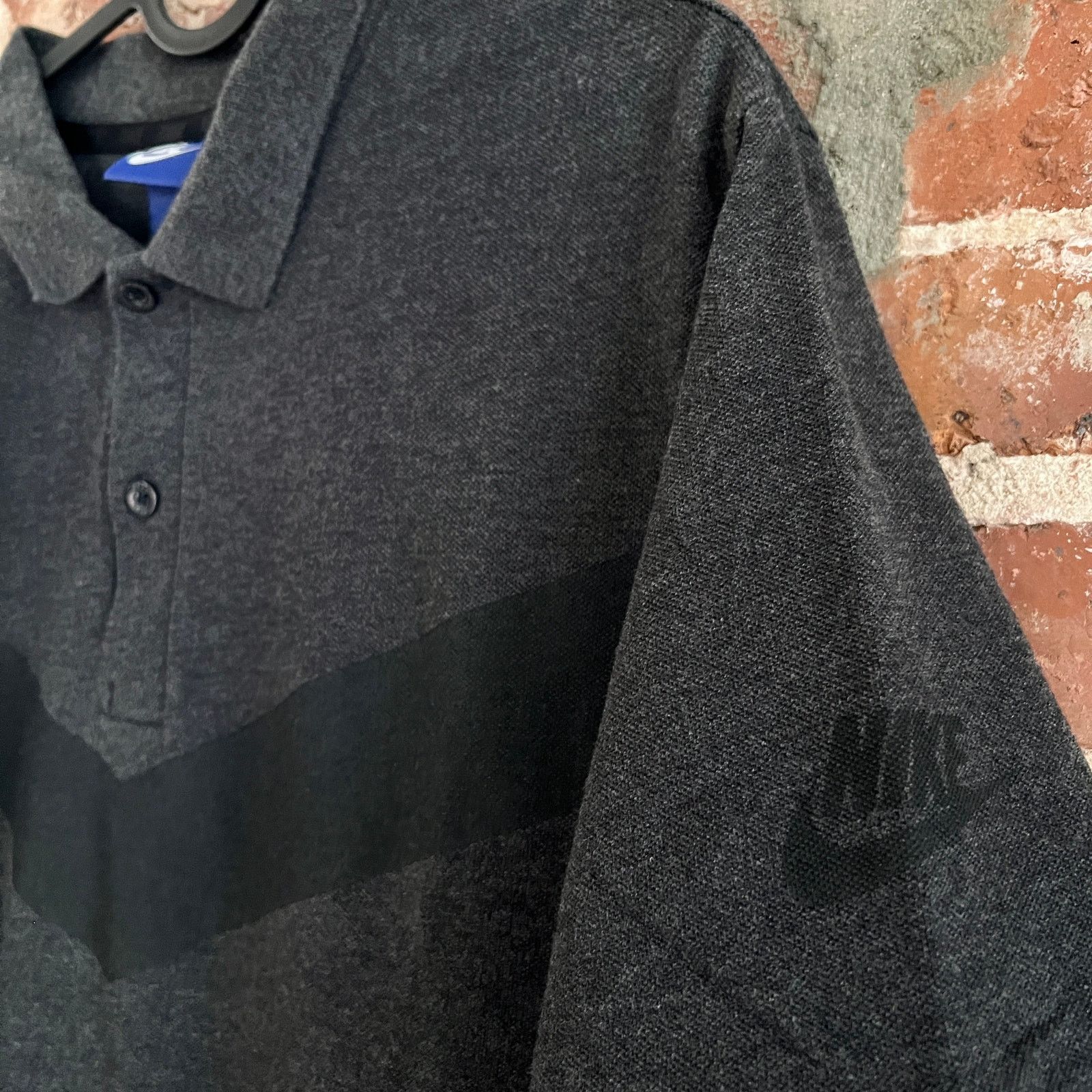 Nike VTG 80s Nike Men's Charcoal Gray Polo Shirt L 20x29 Size US L / EU 52-54 / 3 - 1 Thumbnail