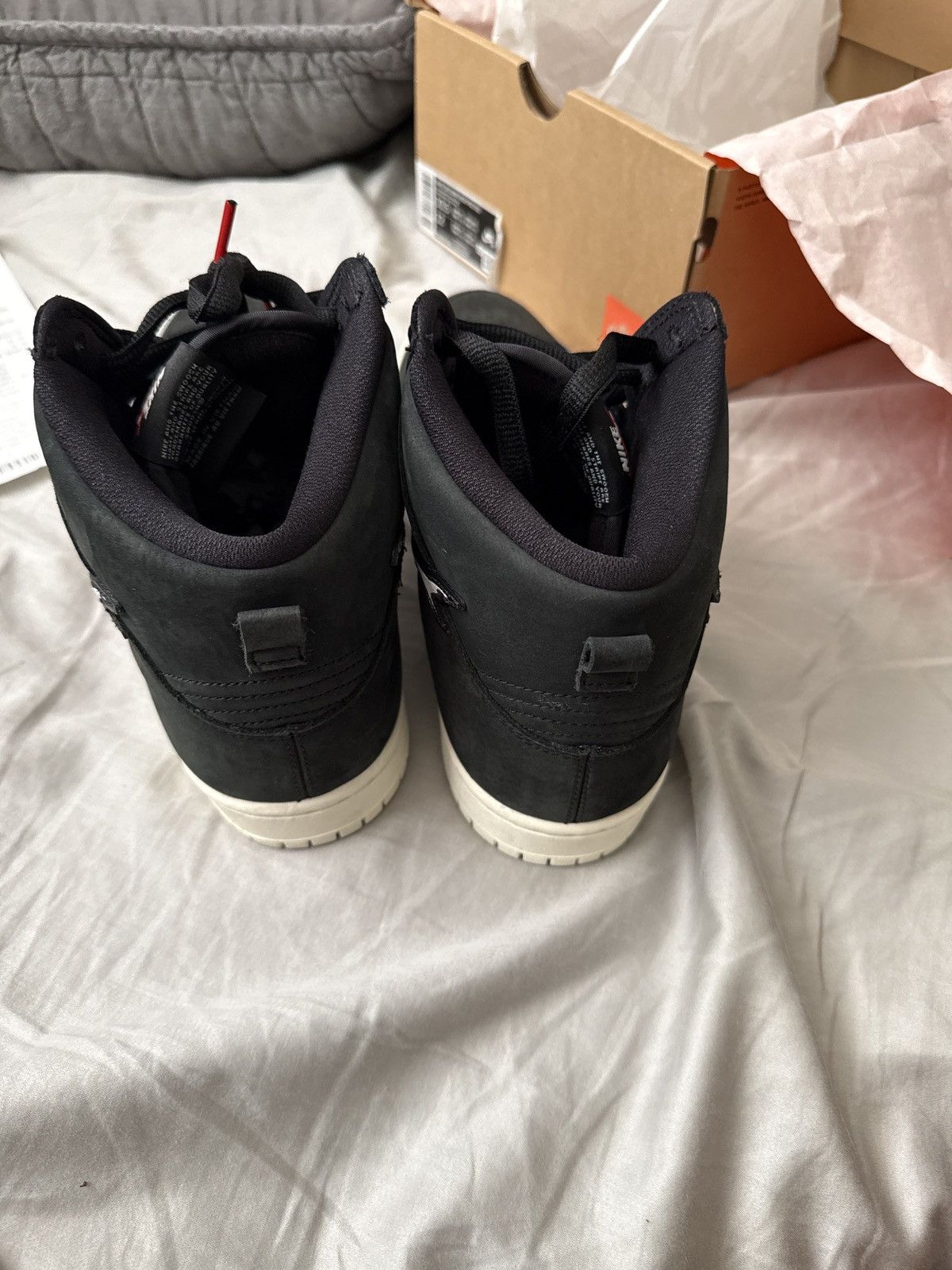 Nike SB Nike SB X Oski shark hi pro Size US 10.5 / EU 43-44 - 1 Thumbnail