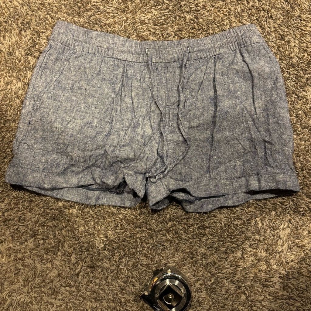 Old Navy Women’s Old Navy Shorts Size 32" / US 10 / IT 46 - 1 Thumbnail
