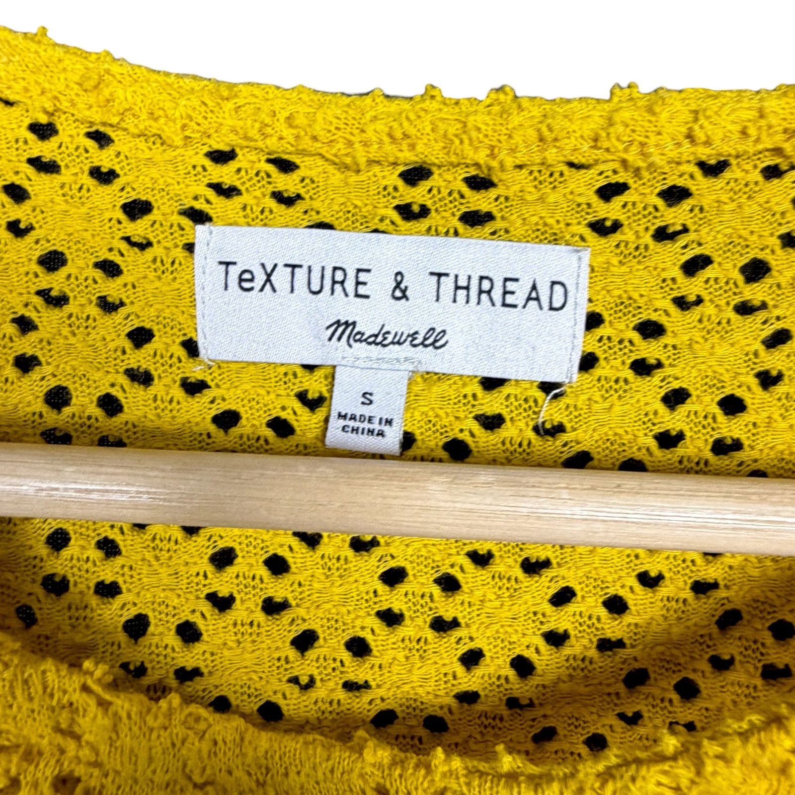 Madewell Madewell Women's Small Yellow Knit Flutter Sleeve Blouse Size S / US 4 / IT 40 - 5 Thumbnail