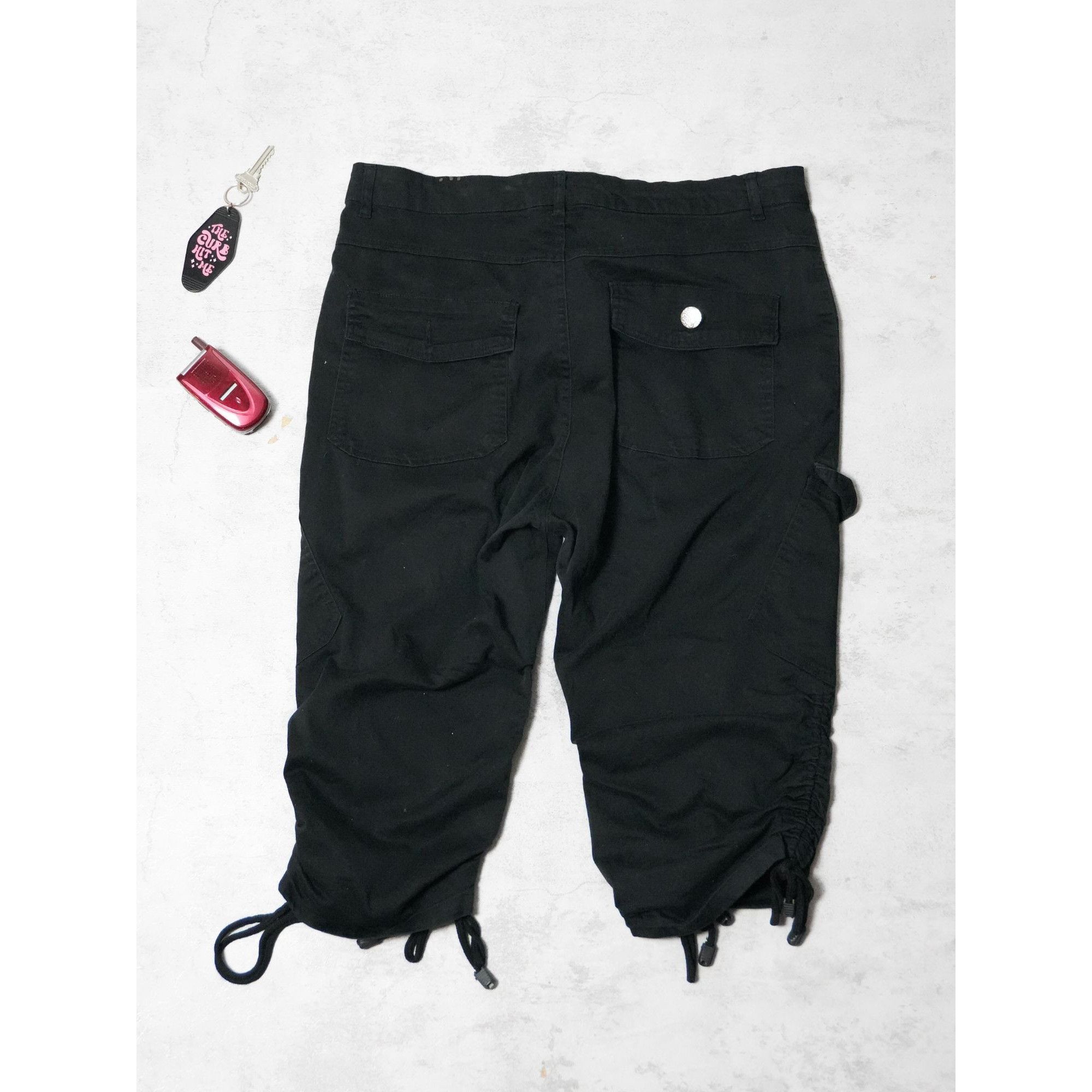 Other Y2k Black Crest Capri Pants Size 32" / US 10 / IT 46 - 2 Thumbnail