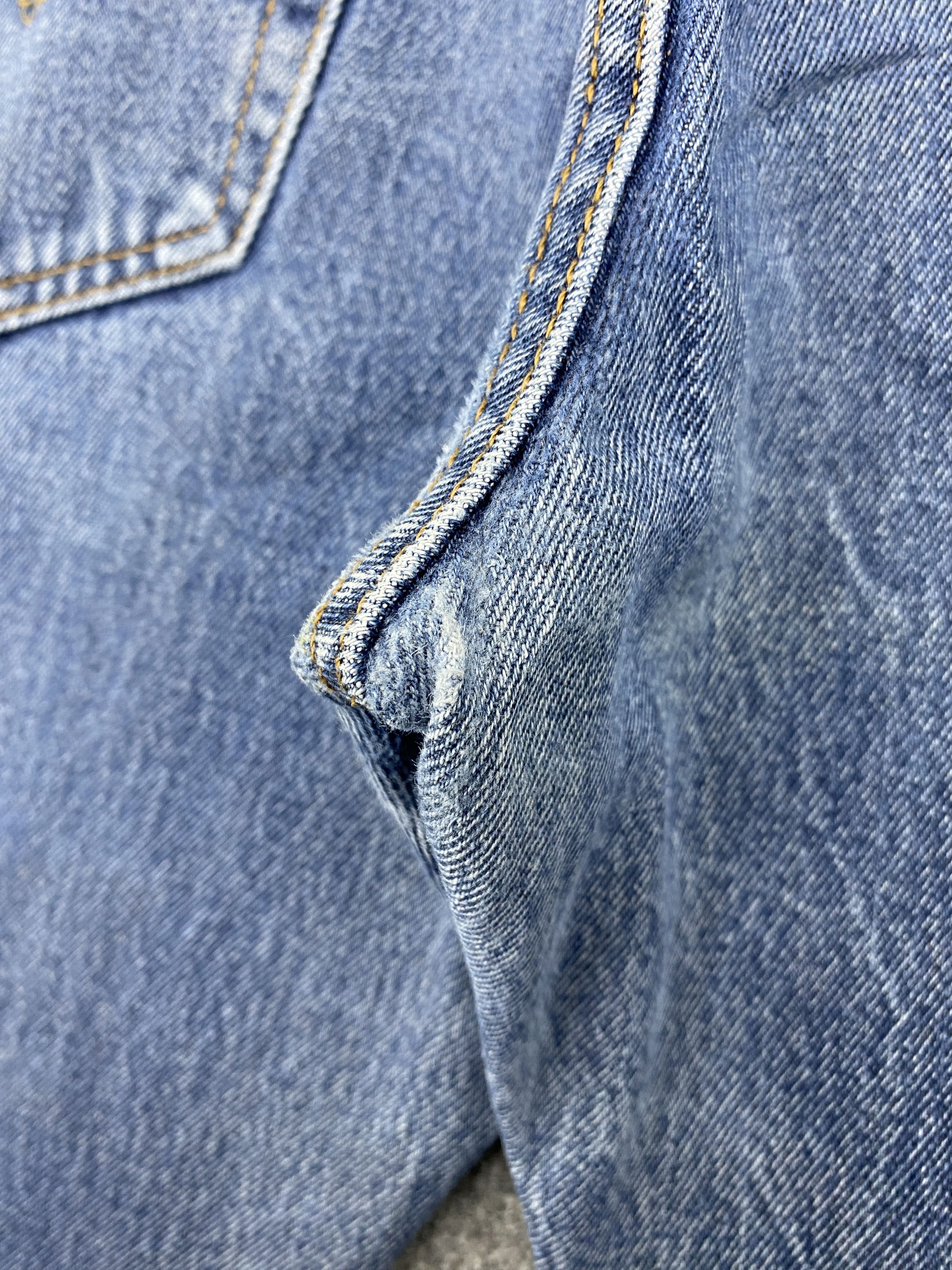 Levi's Vintage Levis 517 Flared Bootcut Denim DP2596 Size US 28 / EU 44 - 15 Thumbnail