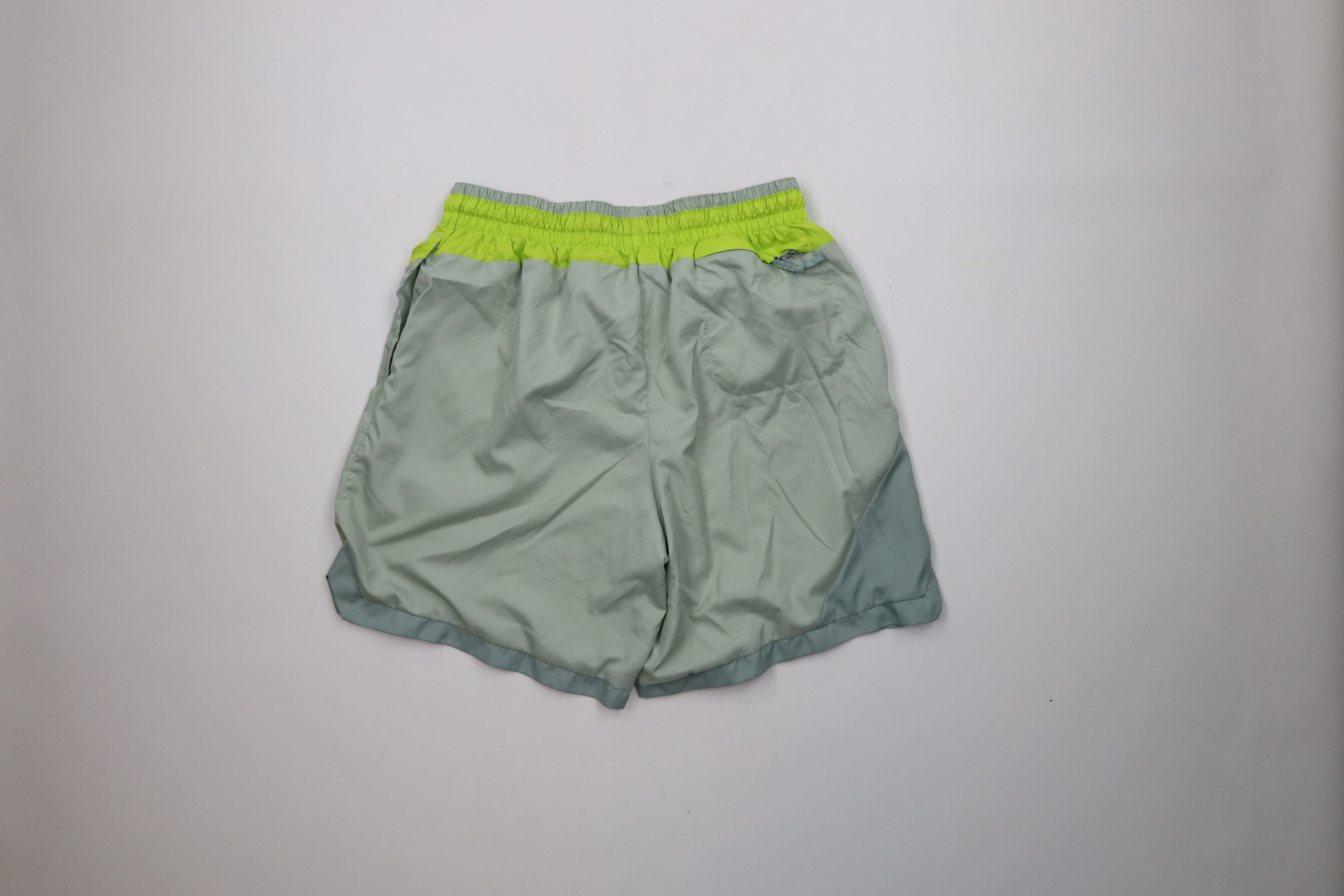 Nike × Vintage Nike Block Lined DNA Woven Basketball Gym Shorts Light Green Size US 34 / EU 50 - 9 Thumbnail
