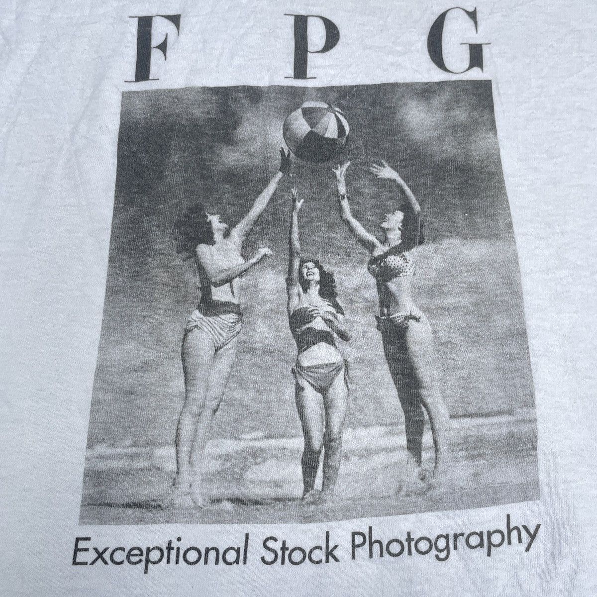 Vintage Vintage Photography T-Shirt - FPG International Promo Tee Size US M / EU 48-50 / 2 - 4 Thumbnail
