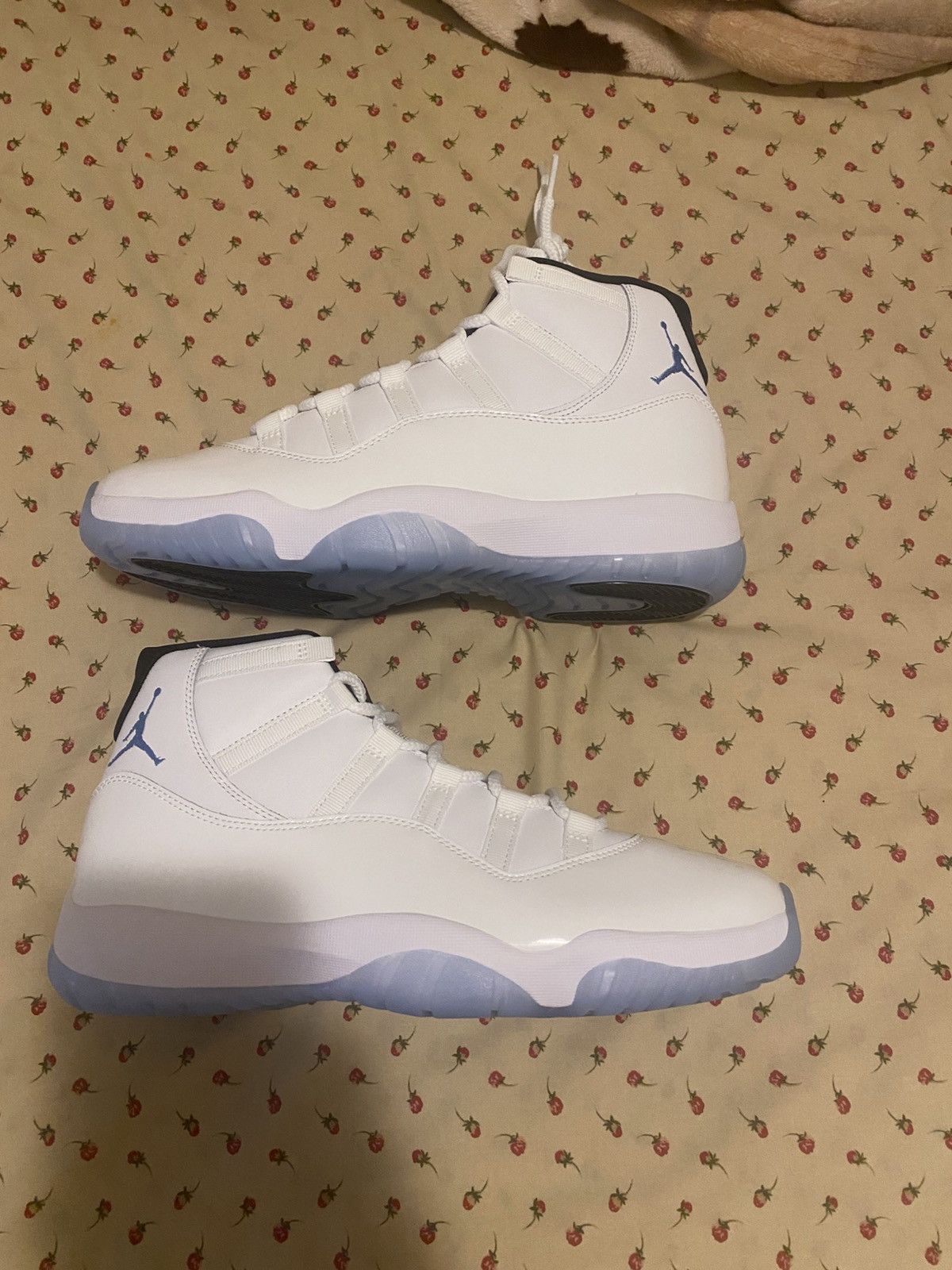 Jordan Brand × Nike Air Jordan Retro 11 Legend Blue Size US 10.5 / EU 43-44 - 3 Thumbnail