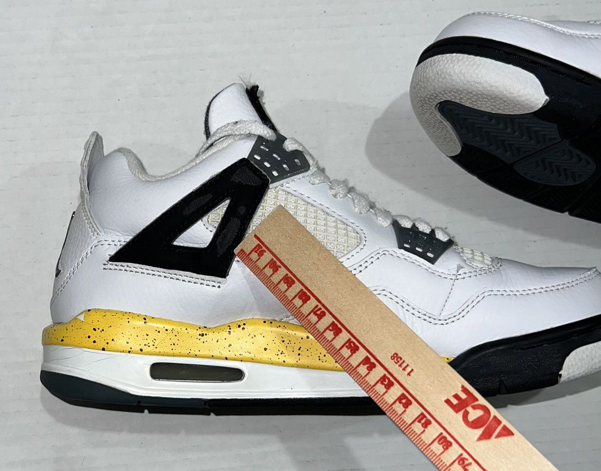 Jordan Brand 2006 Rare Air Jordan 4 Iv Tour Yellow Ls 314254-171 Men 7.5 Size US 7.5 / EU 40-41 - 12 Thumbnail
