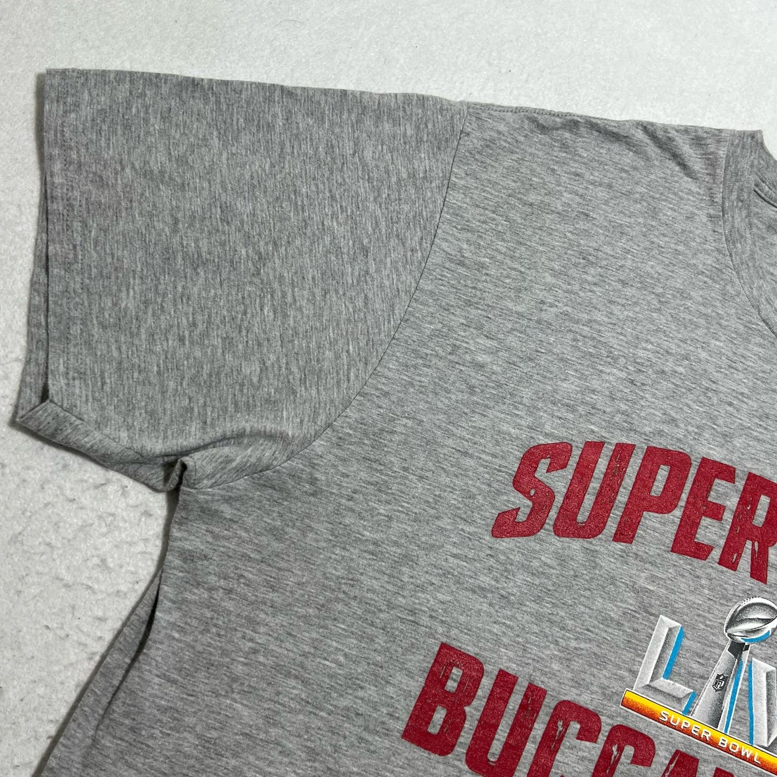 NFL Tampa Bay Buccaneers Super Bowl LV Football Graphic T Shirt Size US XL / EU 56 / 4 - 4 Thumbnail