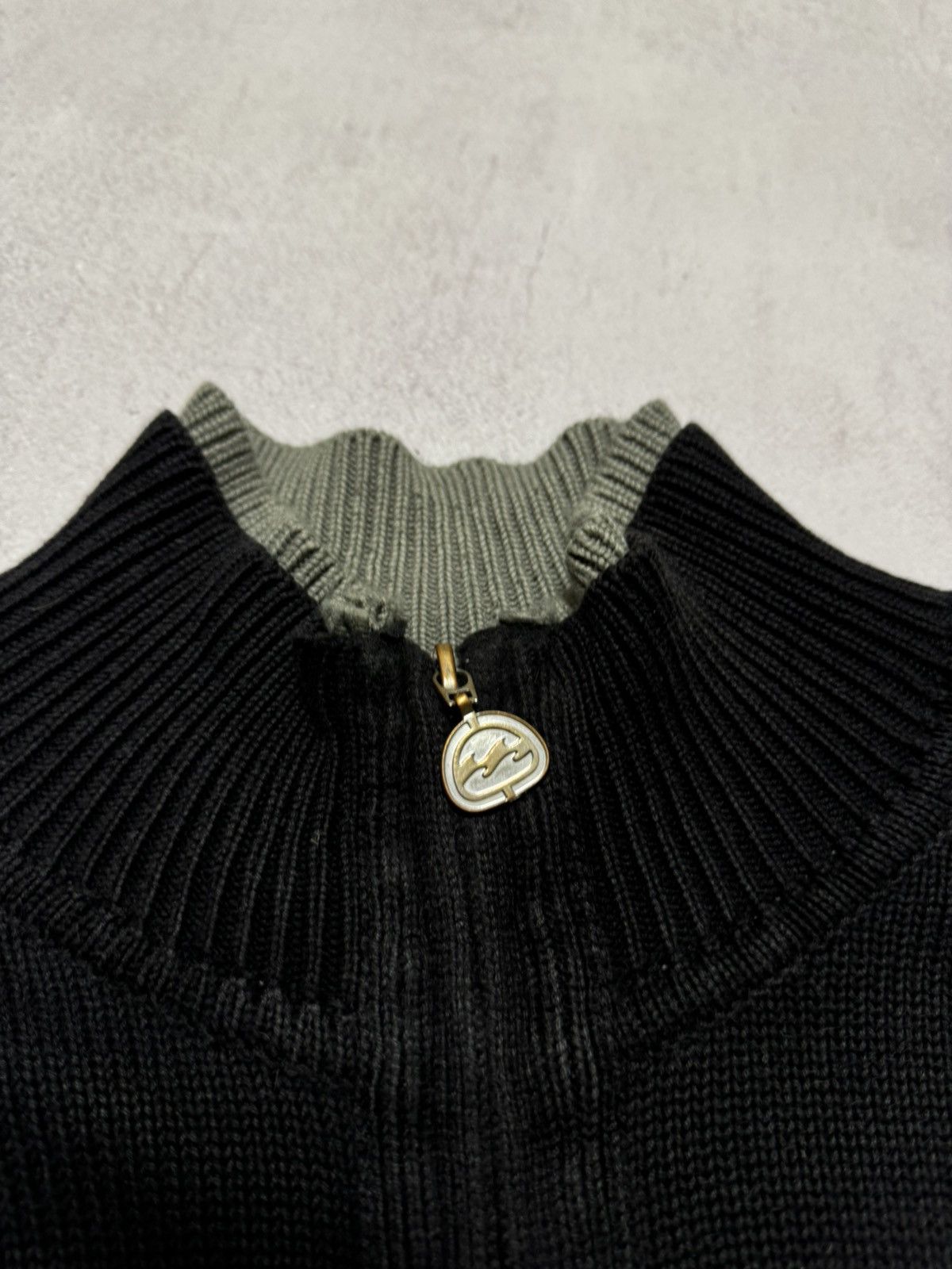 Billabong Vintage Billabong Sweater Knit Big Logo Zip Jacket Baggy 90s Size US M / EU 48-50 / 2 - 4 Thumbnail