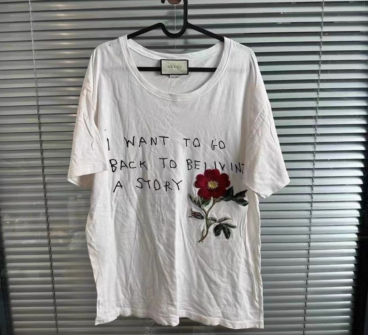 Gucci GucciWhite three-dimensional flower embroidery flower langu Size US L / EU 52-54 / 3 - 1 Thumbnail