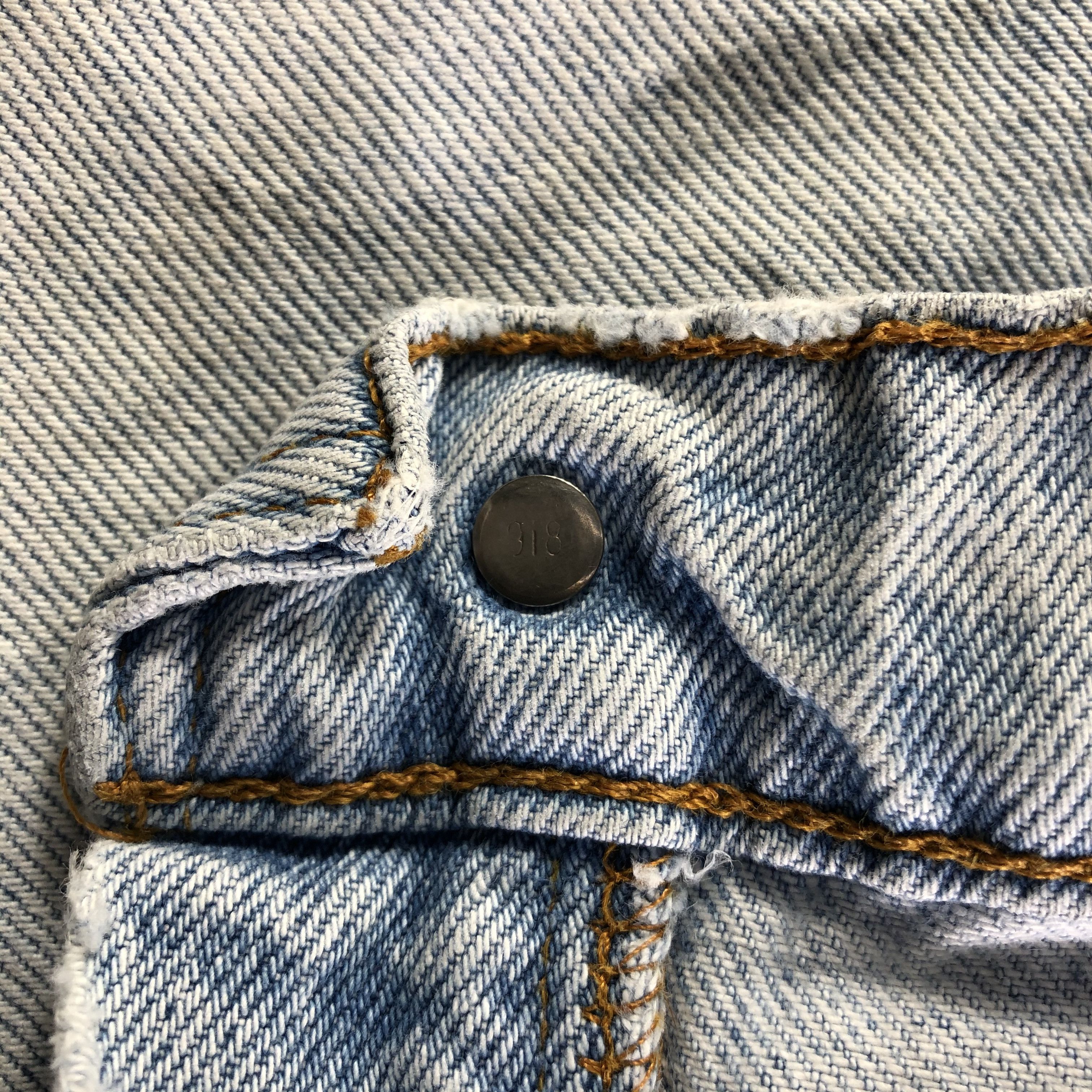Levi's Vintage Light Wash Levis 550 Jeans-J4514 Size US 31 - 10 Thumbnail