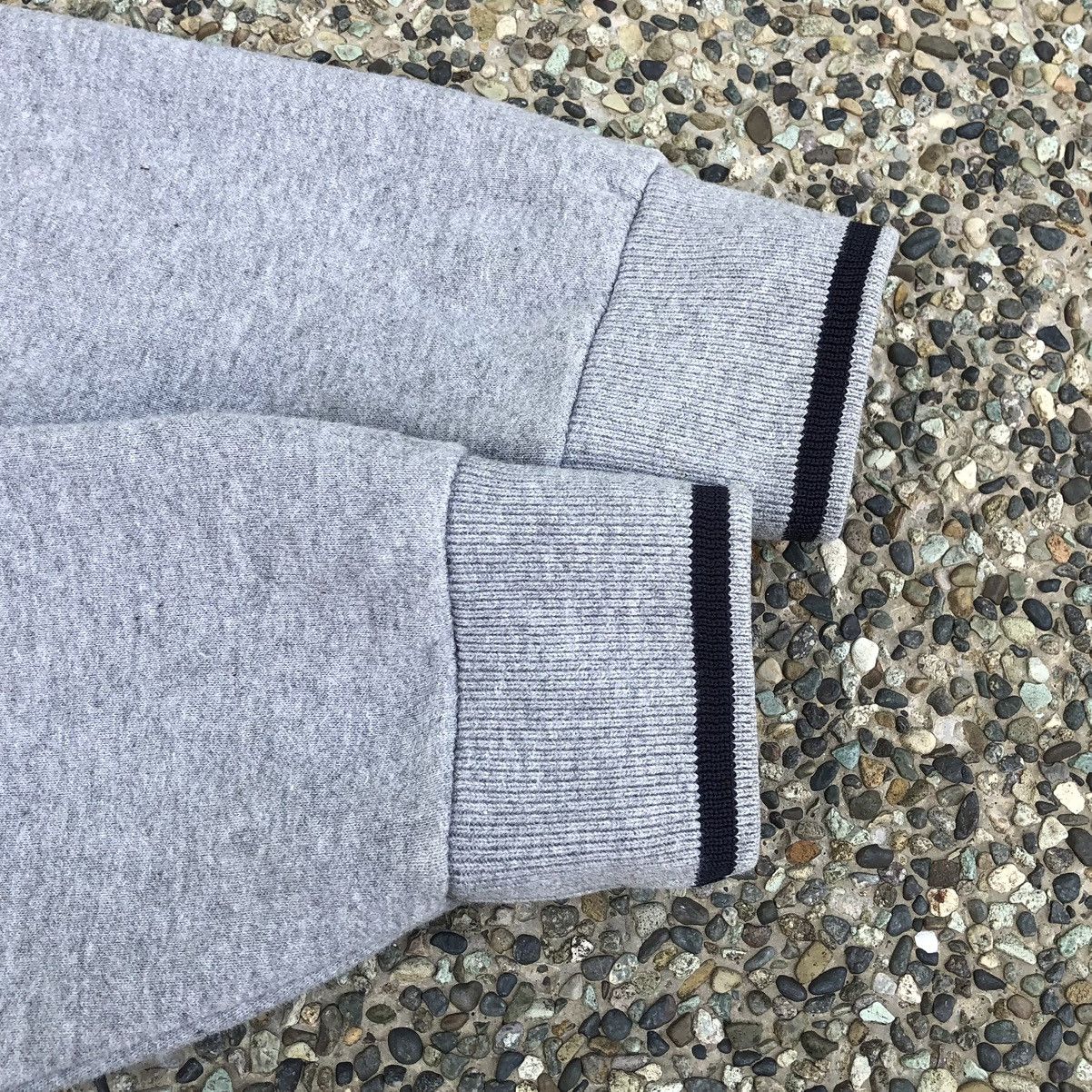 Burberry Burberrys Embroidery Logo Grey Sweatshirts Size US M / EU 48-50 / 2 - 11 Thumbnail