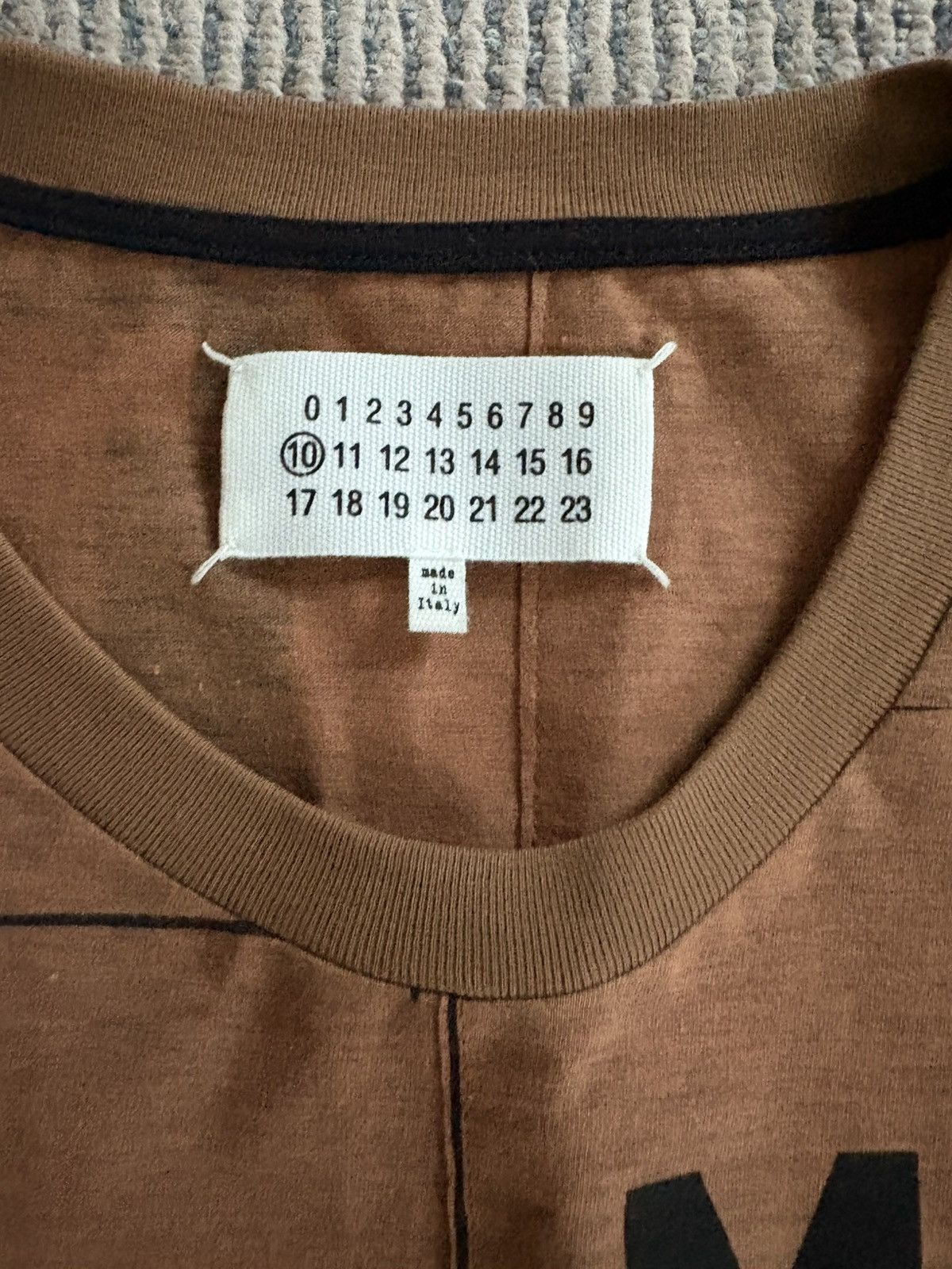 Maison Margiela *RARE* FW15 Oversized Brown Long Sleeve Top Size US M / EU 48-50 / 2 - 4 Thumbnail