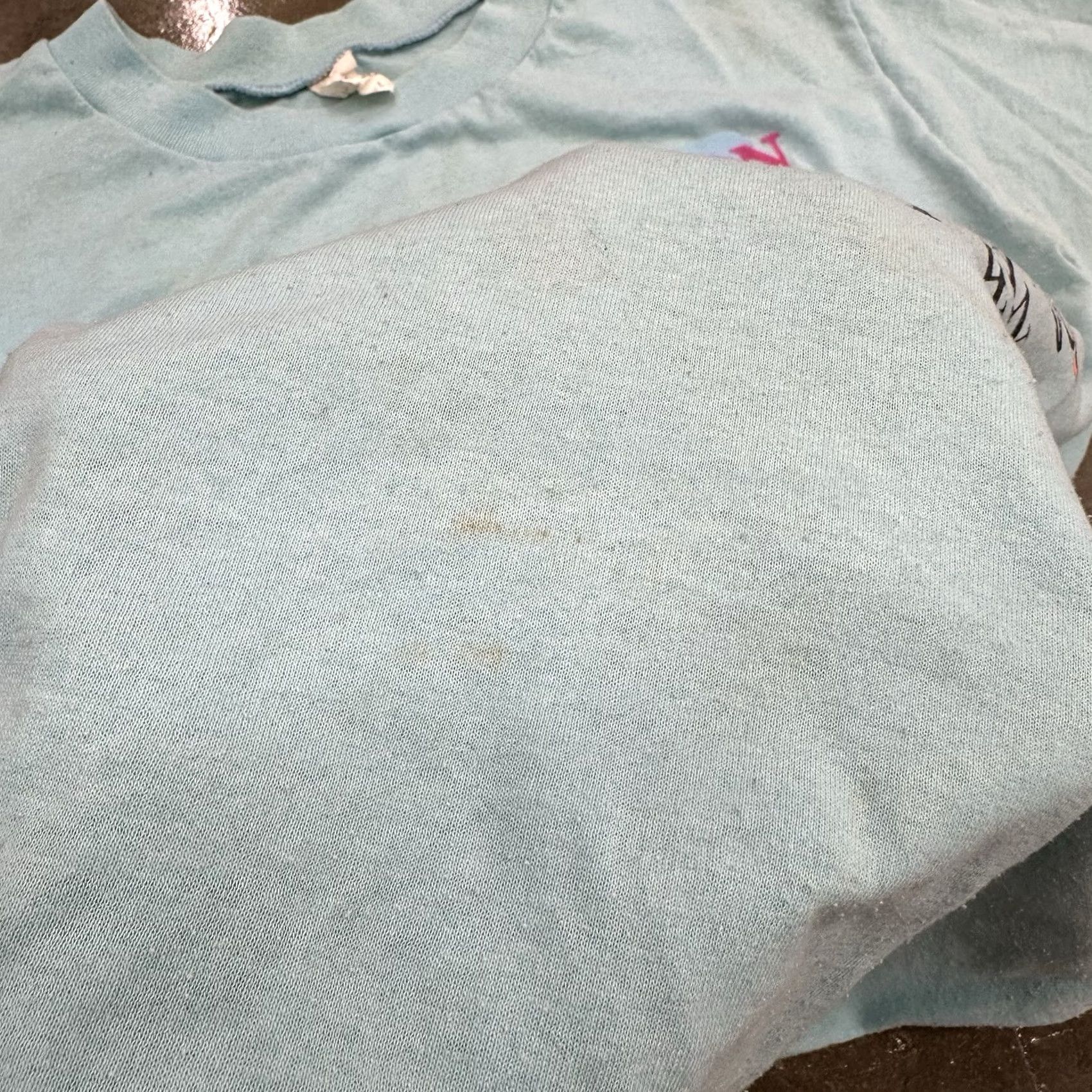 Vintage VINTAGE 80s A Bad Vacation In Florida Graphic T Shirt Blue Distressed Large Men Short Sleeve Crew Neck 1980s 80s Florida Shirt Size US L / EU 52-54 / 3 - 3 Thumbnail